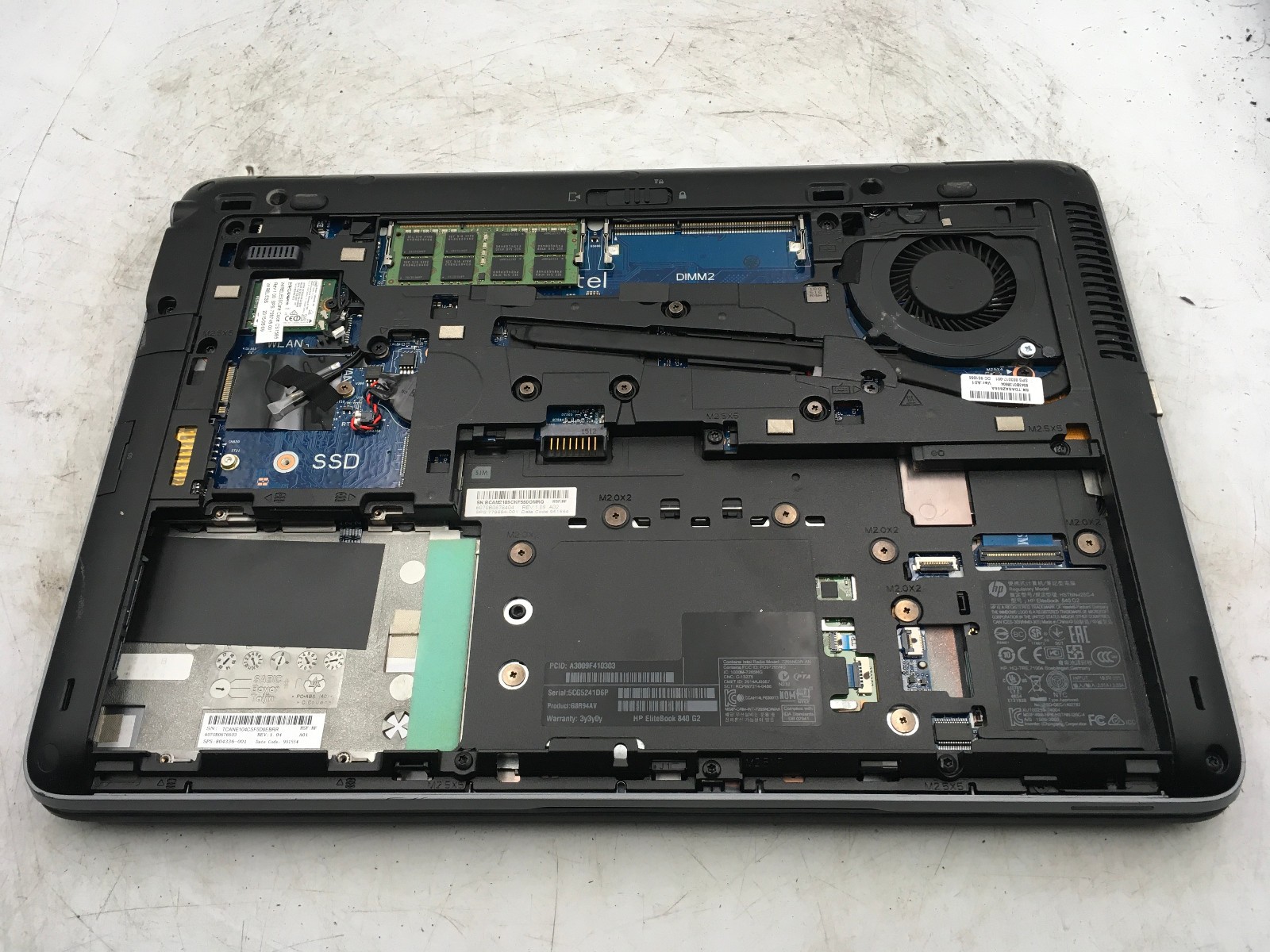 HP ELITEBOOK 840 G2 – BOOTS TO BIOS/ADMIN LOCK – INTEEL I7 5600U – 8GB RRAM – BB