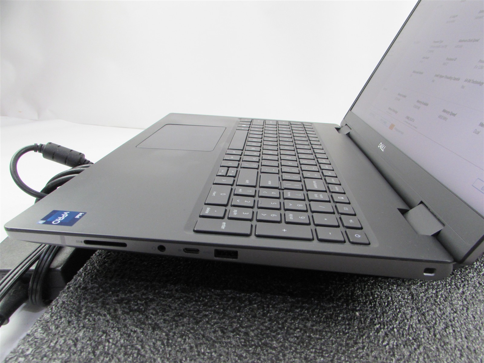 DELL PRECISION 7670 FHD I7-12850HX 16 CORES 1TB 32GB RAM RTX A2000 WIN 11 PRO