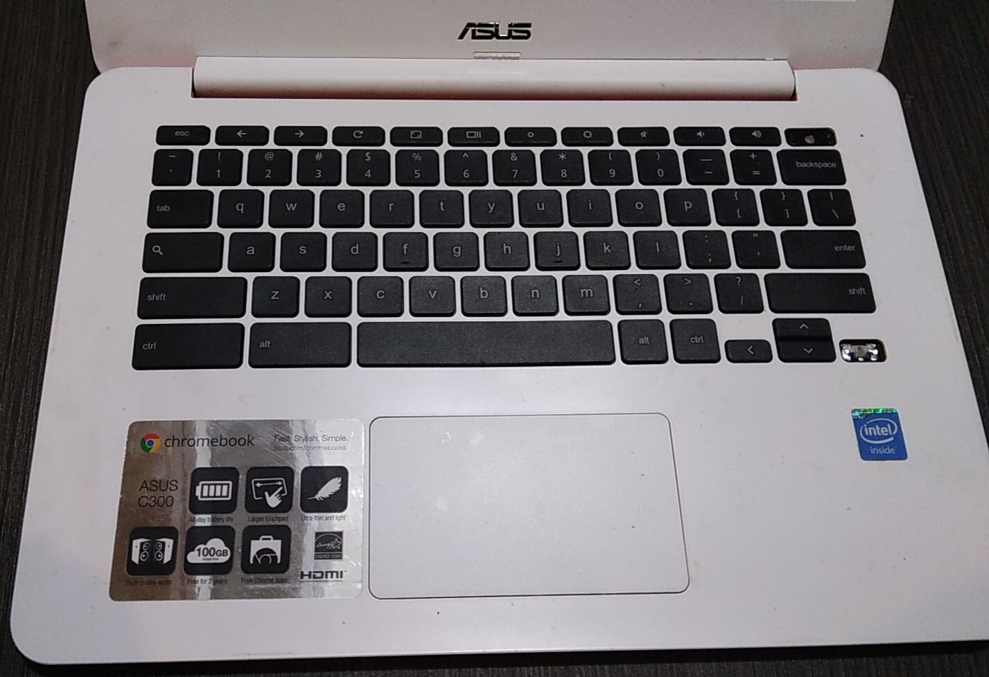 ASUS C300 11.6in. (16GB, Intel Celeron M, 2.4GHz, 2GB) Chromebook – Red -…