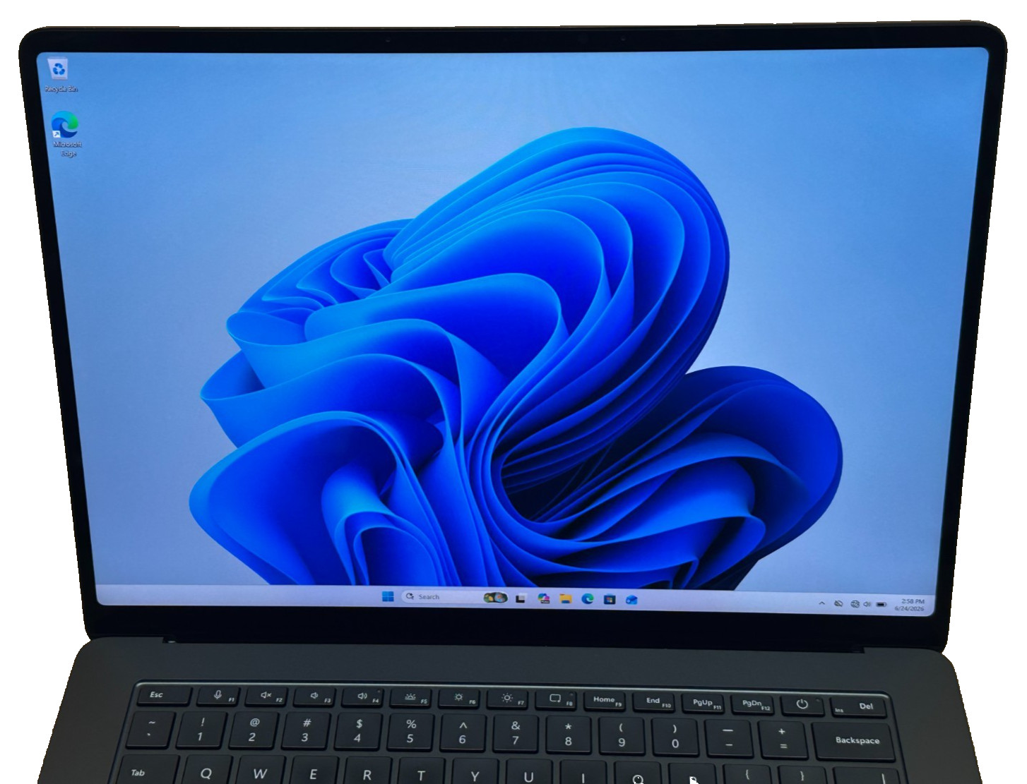 MICROSOFT SURFACE FOR BUSINESS LAPTOP CORE ULTRA 7 @ 2.20GHZ 32GB RAM 1TB SSD