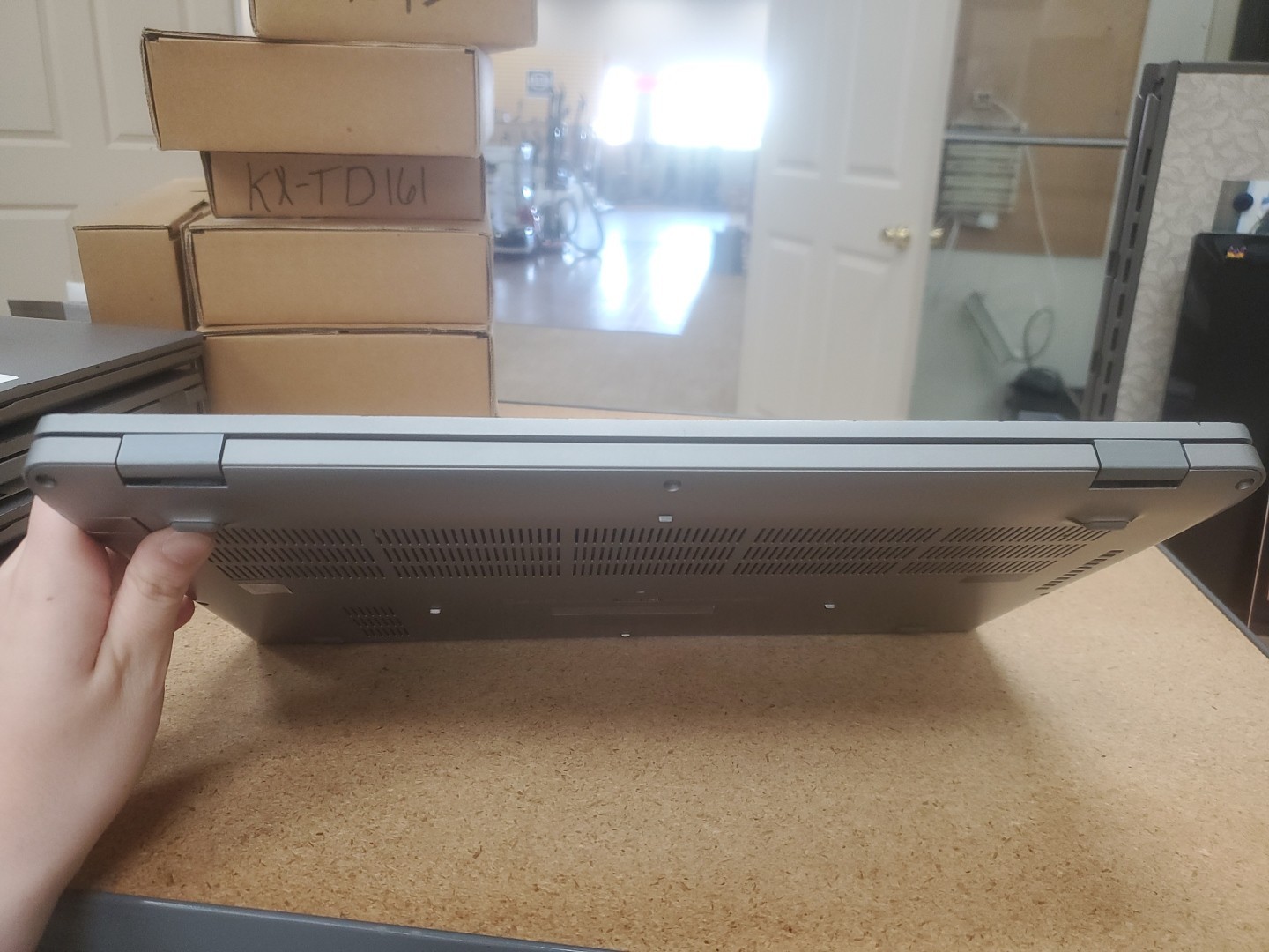 Dell Precision 3550 Laptop – i5-10310U 8GB 256GB SSD 15.6″ 051526-80