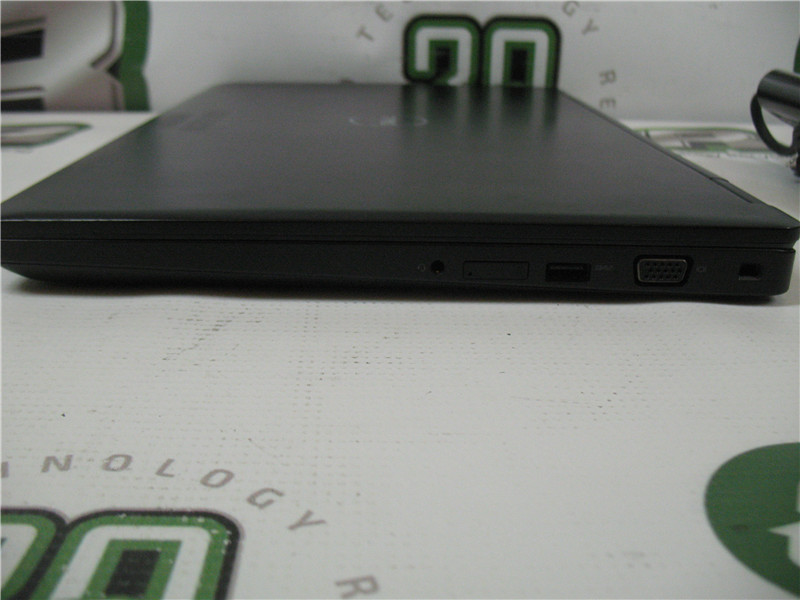 Dell Latitude 5580 Intel i5-7440HQ 16GB RAM 256GB SSD 15.6″ FHD GeForce 940MX