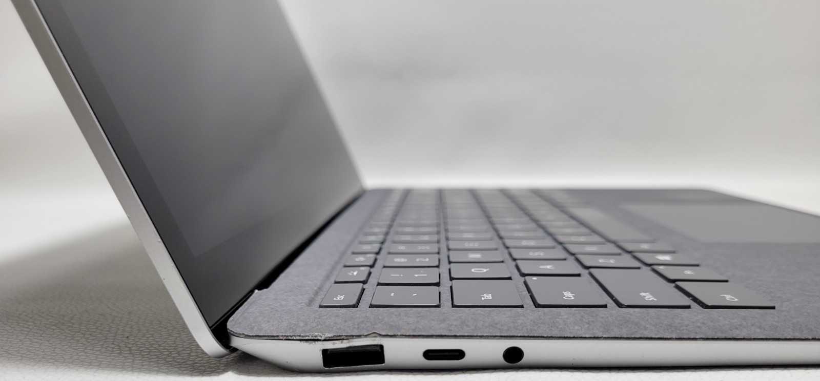 Surface Laptop 3 256GB i7-1065G7 16GB RAM NO ADAPTER (UID MEF31AD725)