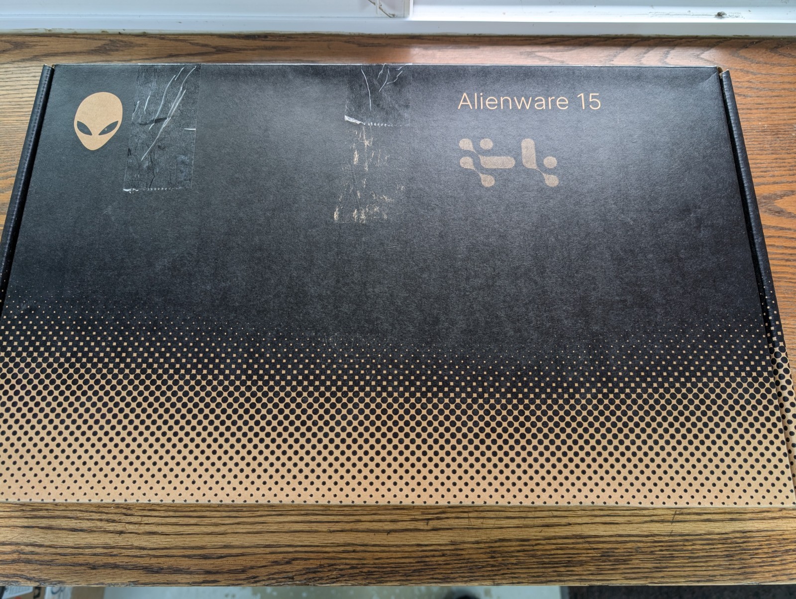 Alienware 15 15.3″ Ryzen 5 220 16GB 512GB SSD RTX 4050 Win 11 Home