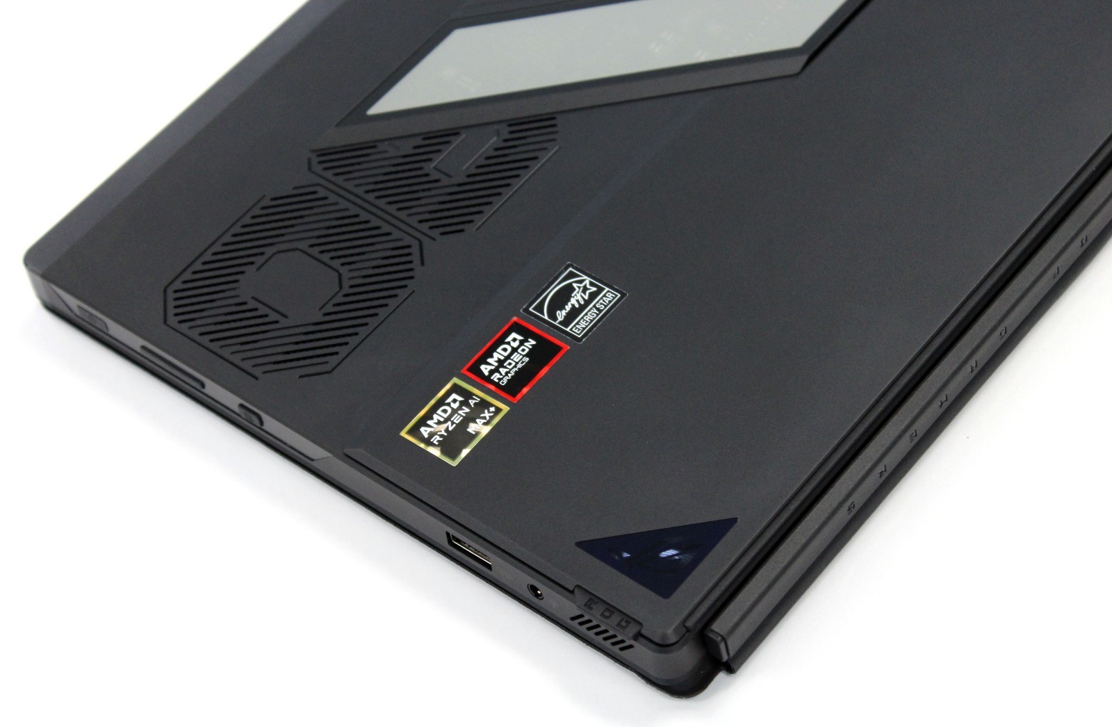 Asus ROG Flow Z13 GZ302 180Hz QHD TOUCH 3.0 GHz RYZEN AI MAX+ 395 64GB 1TB SSD