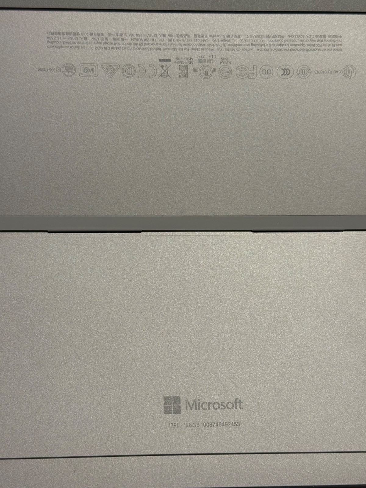 Microsoft Surface Pro 5 12.3″ 128GB SSD Intel Core M3 7th Generation 4gb RAM