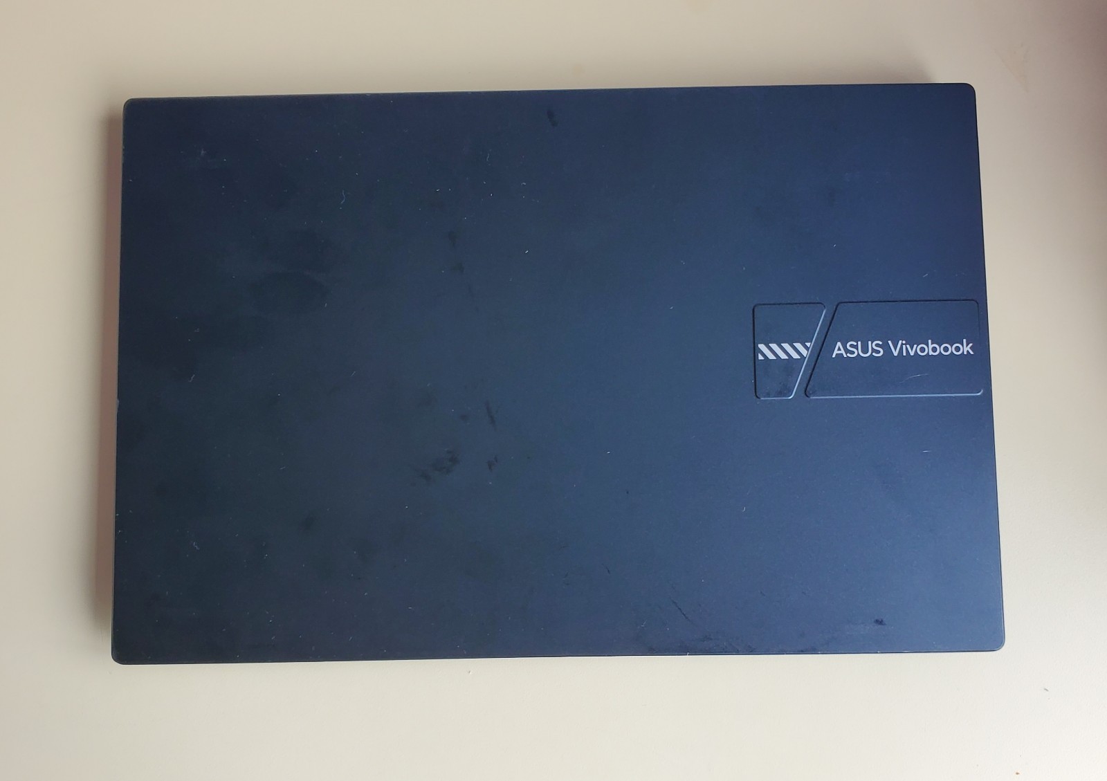 Asus Vivobook X1404ZA/12TH Gen I3-1215u/ 8GB RAM/128GB NVME SSD Windows 11 Home
