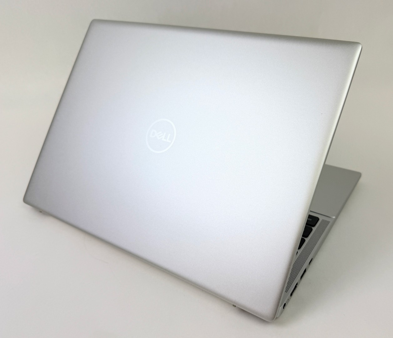 Dell Inspiron 14 5430 14″ 2560×1600 i7-1360P 16GB 1TB SSD W11H Laptop – READ!