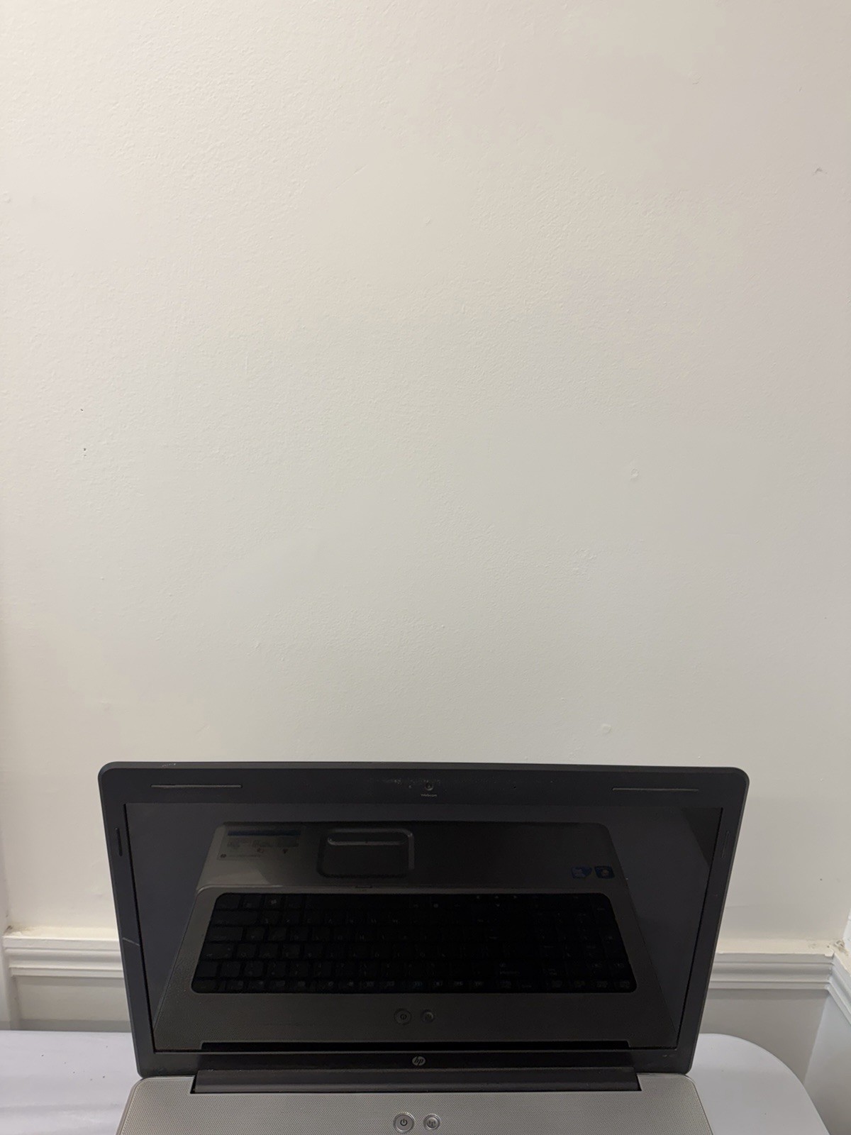 HP Notebook G71-340US Laptop – Good Screen – Intel Duo T6600 – Read Des