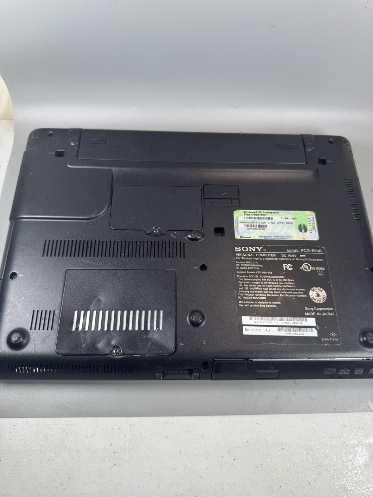 Sony VAIO VGN-S590P Laptop PCG-6H4L For Parts/Repair – No Charger, Missing Keys