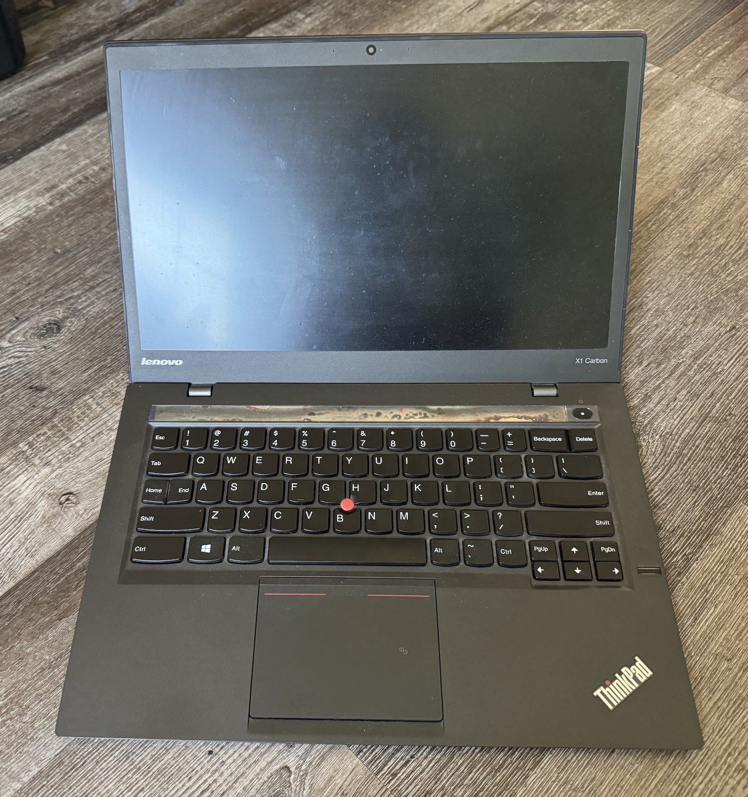 Lenovo X1 Carbon – 14.0″ Intel i7-4600U/8GB Ram/238gb SSD (Windows 10)