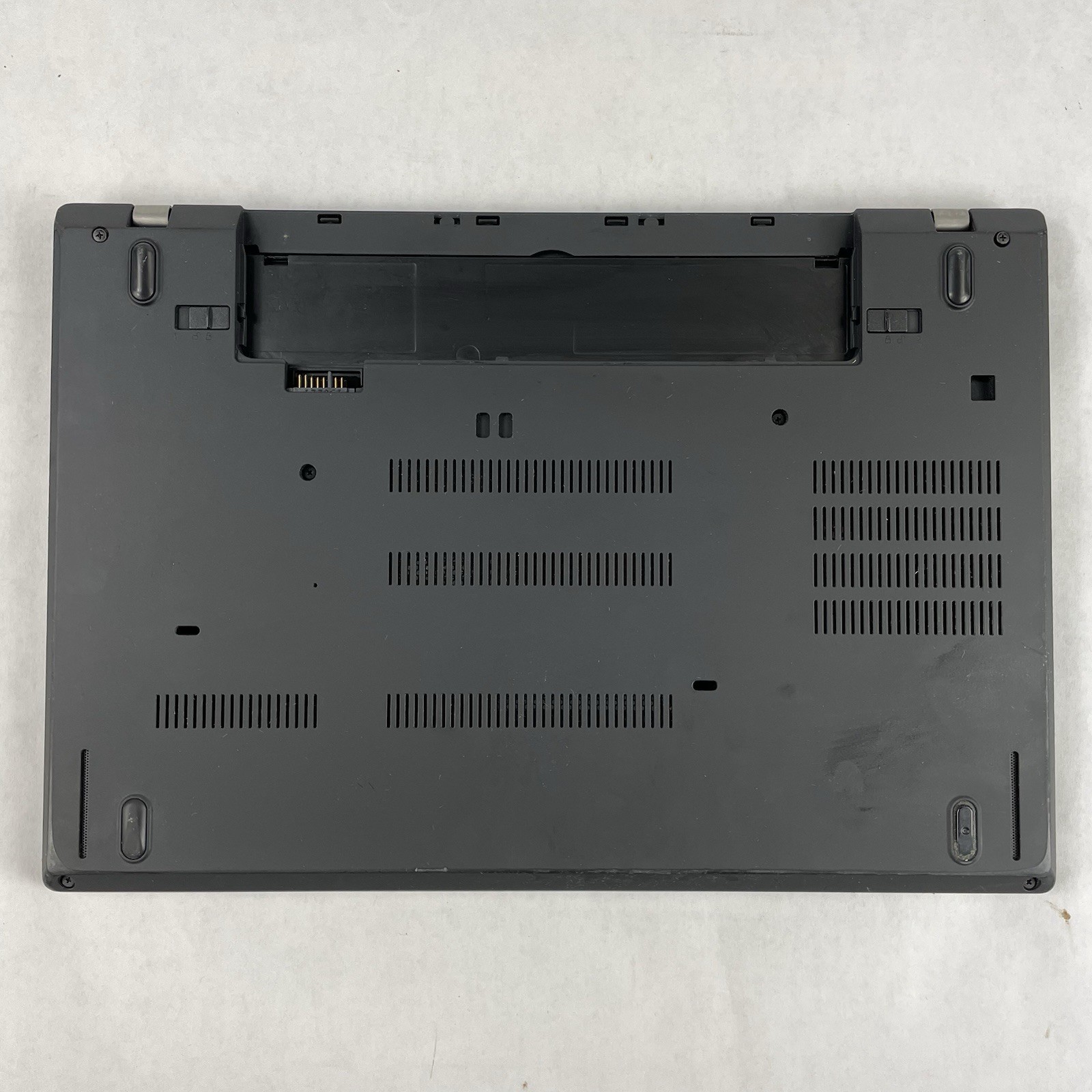 Lenovo ThinkPad T480 14″ i5-8350U 1.70 GHz 8 GB RAM No SSD/OS/AC/Batt – READ