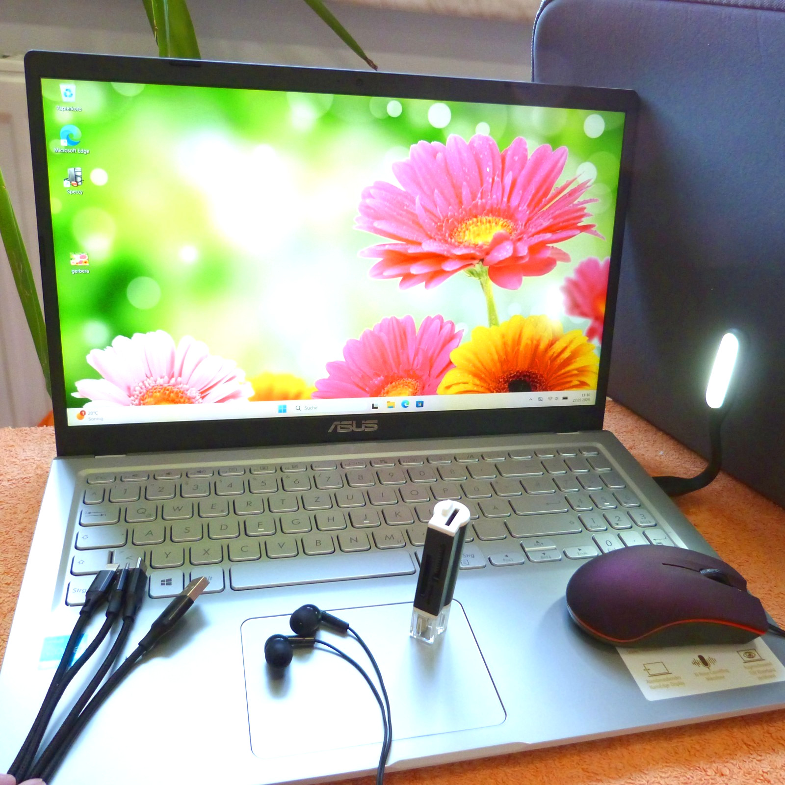 Asus F515 Vivo UltraBook 15 inch FULLHD l 3.00GHz 11GEN Intel I 20GB RAM I SSD