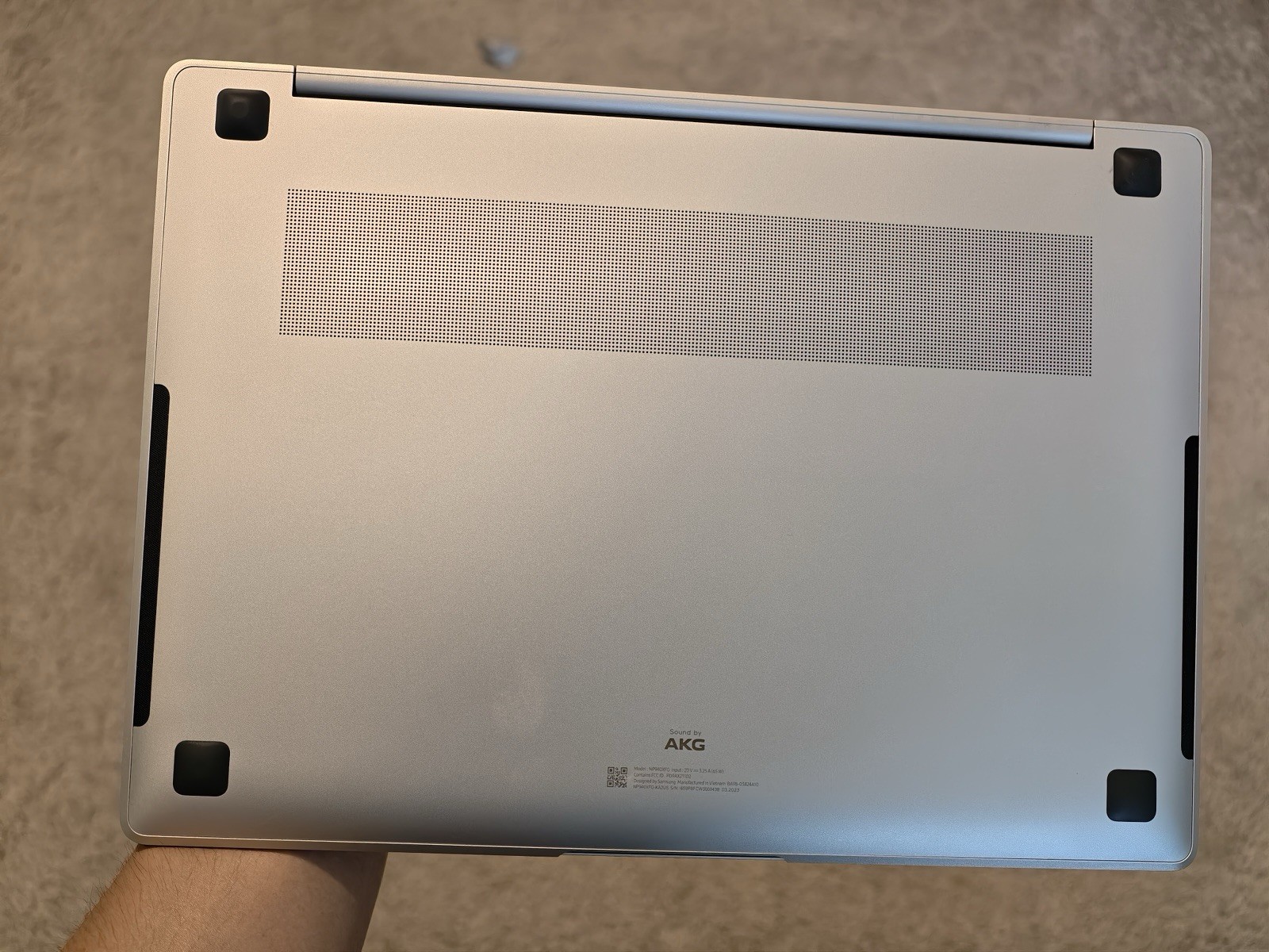 14 inch Samsung Galaxy Book3 Pro, 512gb sand 16gb of ram. [read discription]