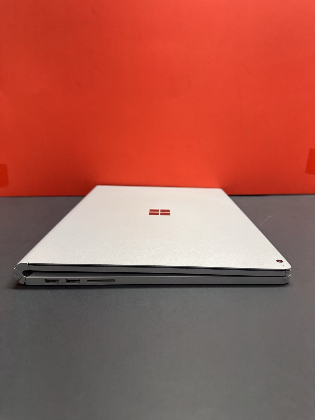 Microsoft Surface Book 3 15.5” 10th i7- 1.30GHz 16GB 256GB Windows 11pro