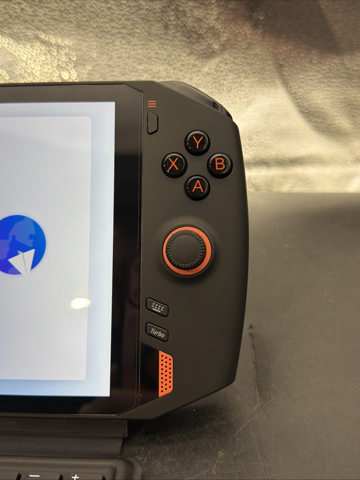USED OneXPlayer Handheld Gaming PC (i7-1195G7 16GB RAM 2TB SSD W11) Black/Orange