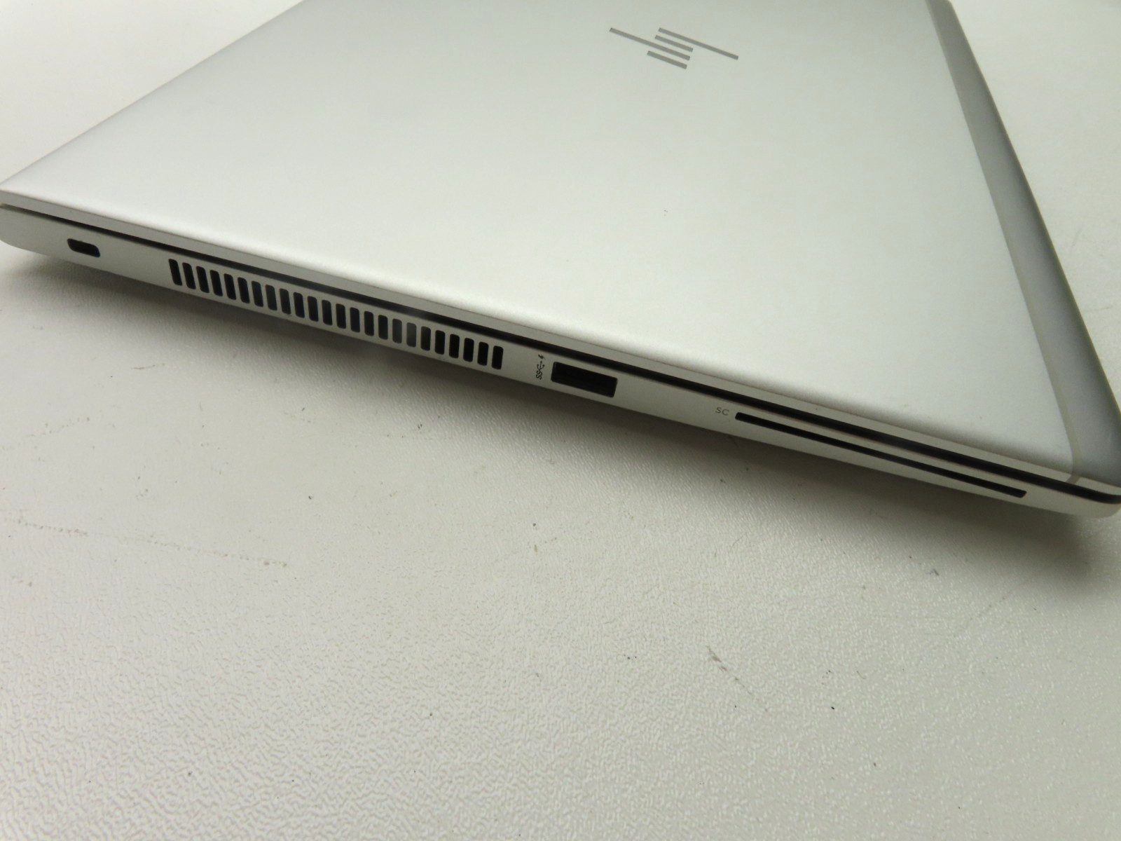 HP EliteBook 840 G6 14″ Intel Core i7-8665U 1.90GHz 16GB RAM 512GB SSD