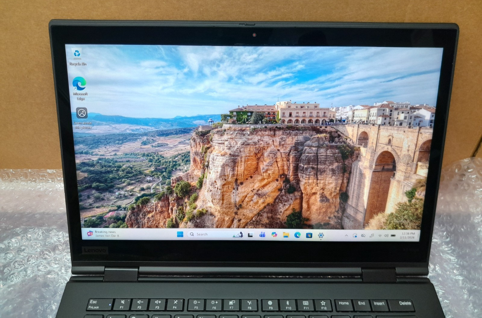 Lenovo X1 Yoga 3rd Gen 14″ Touchscreen i5-8350U 1.7GHz 16GB RAM, 256GB SSD, W11
