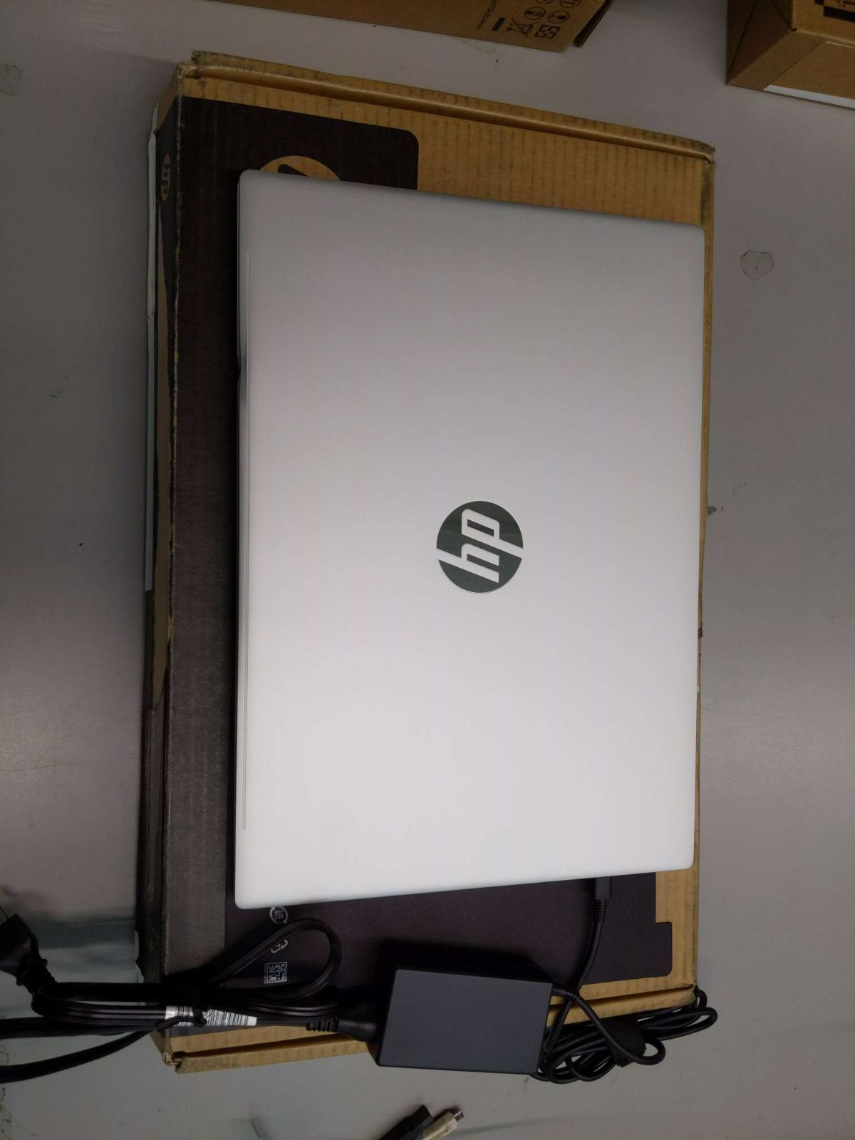 HP Omnibook 5 16″ AI Laptop 2K Touch AMD Ryzen AI 7 350 16GB RAM 1TB SSD Win 11