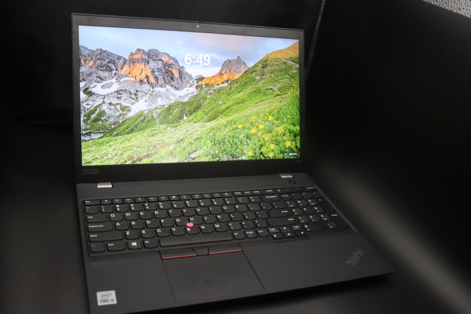 Lenovo ThinkPad T15 Gen 1 1.6 GHz i5-10210U 8GB Ram 256GB SSD – Very Good