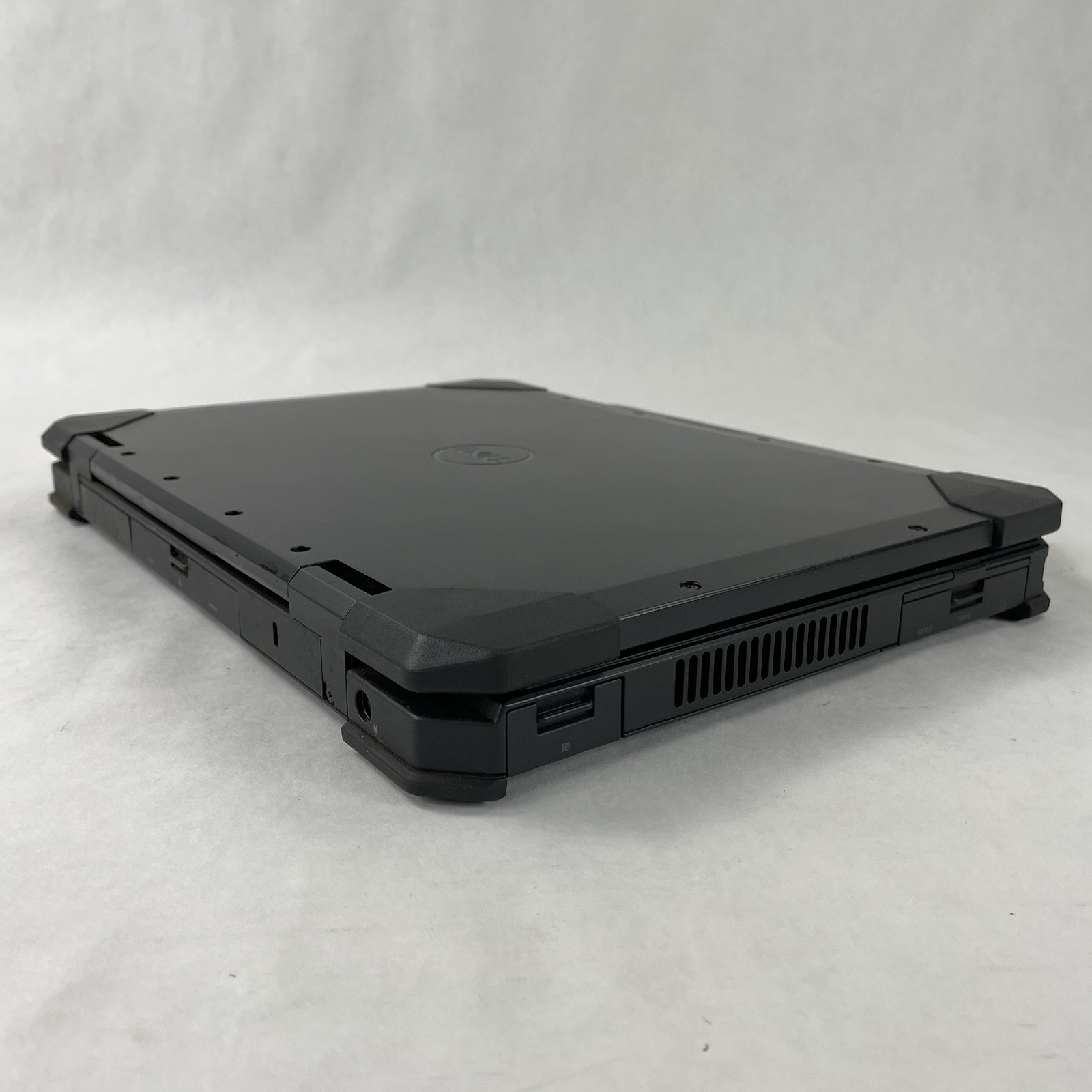 Dell Latitude 5420 Rugged 14″ i3-7130U 2.70 GHz 8 GB RAM No HDD No OS