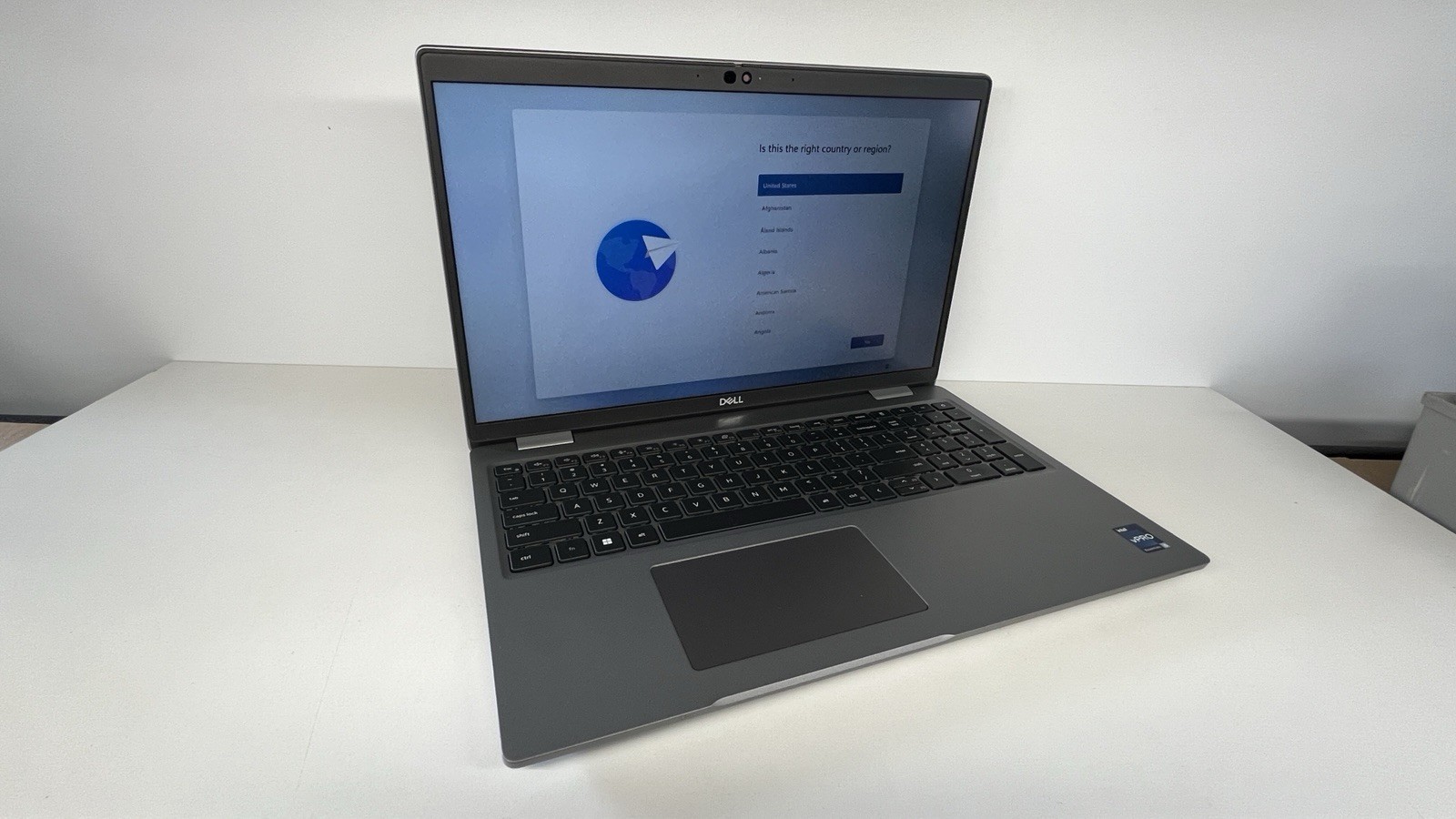 Dell Precision 3570 | i5-1235U | 512 NVME | 8GB DDR4 | Win 11 Pro | Intel Iris