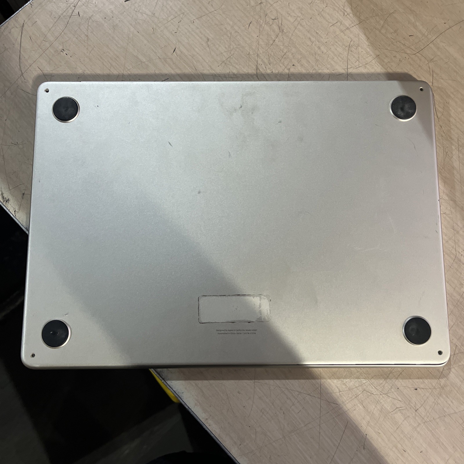 APPLE MACBOOK AIR A2681 M2 8GB 256GB SSD