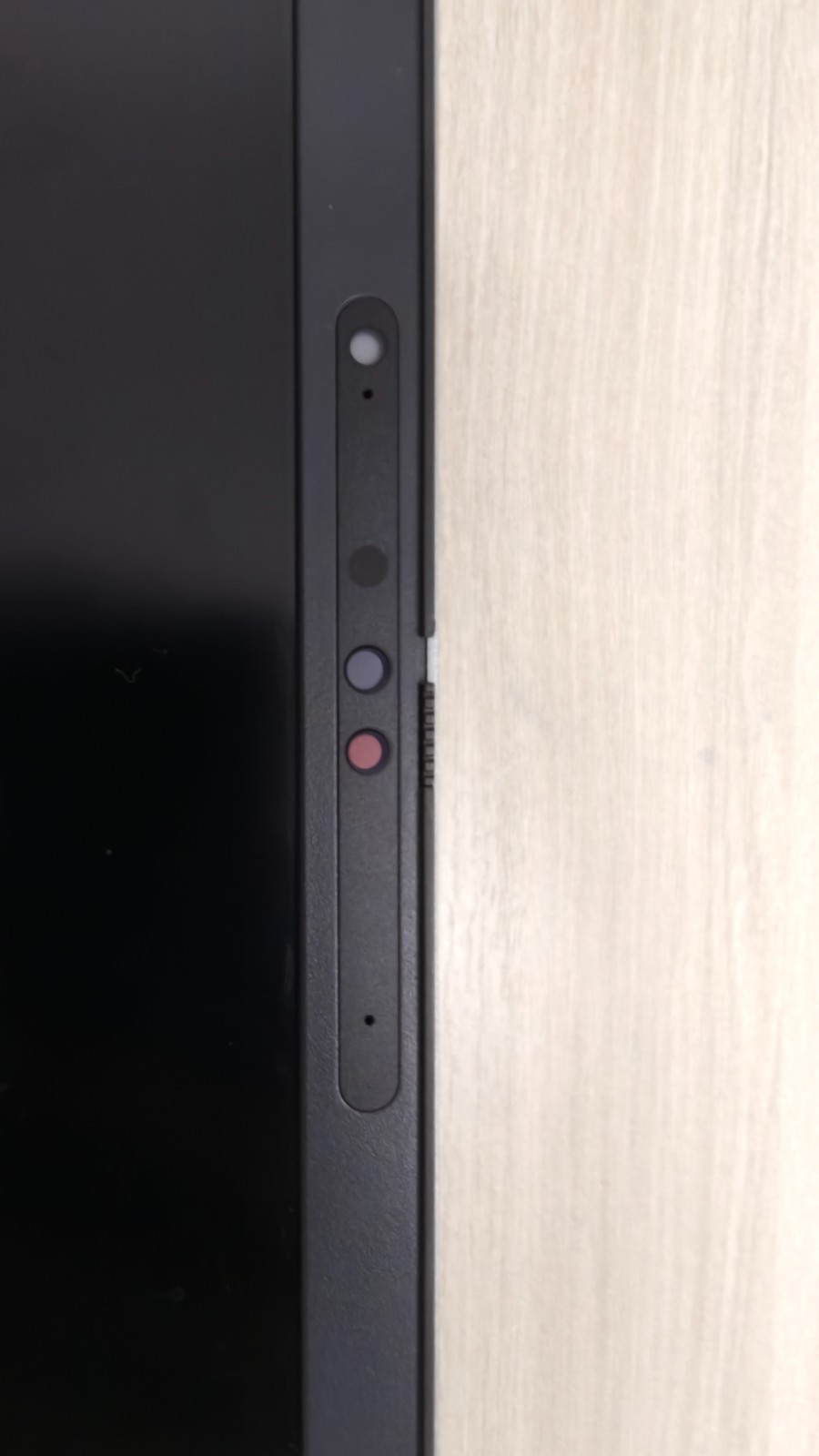 Dell Precision 3570 i7-1255U 16GB RAM 512GB SSD 4GB GPU – Batteria Buona – Ottim