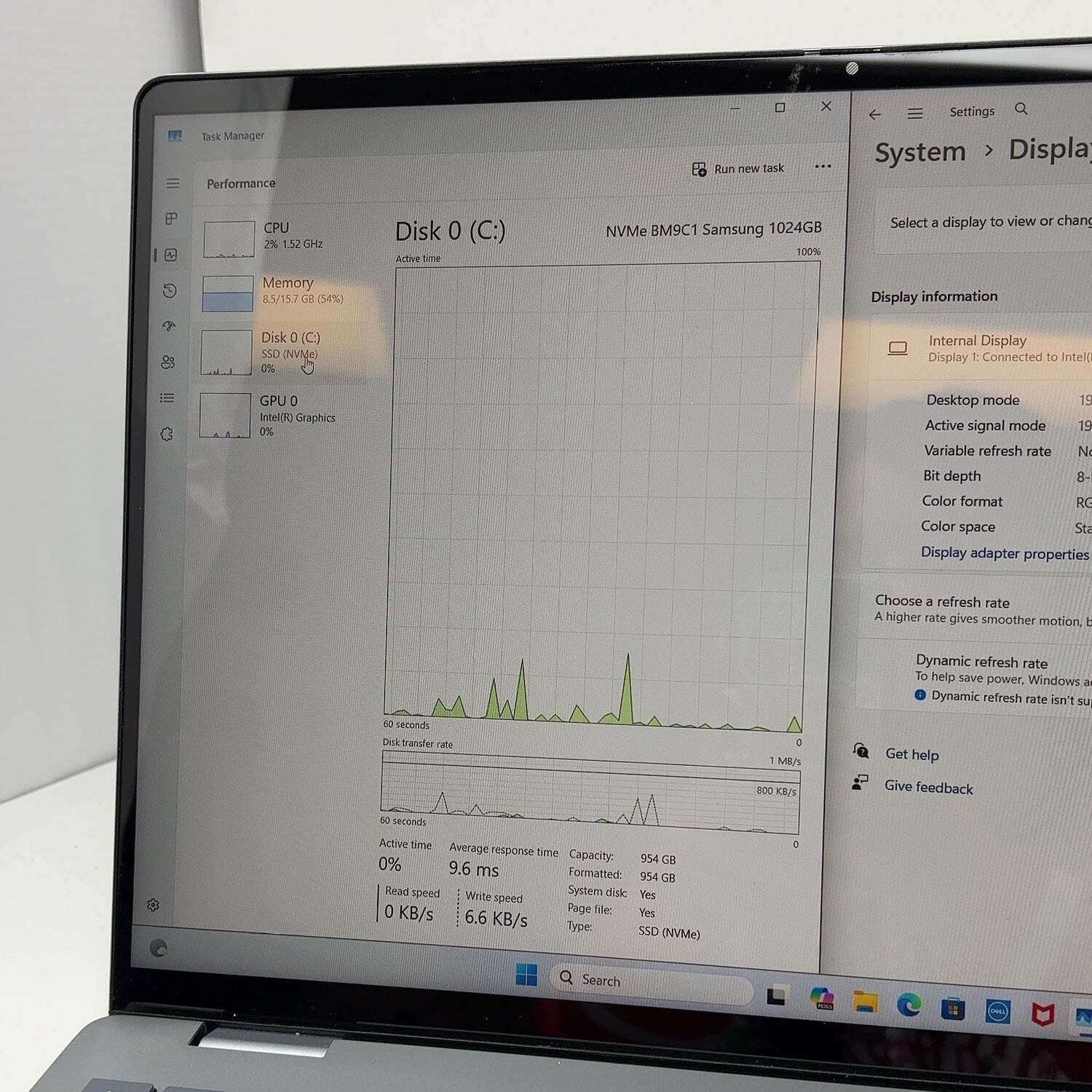 Dell Inspiron 5640 16″ Core 7 150U 1.8GHz 16GB RAM 1TB SSD – Read Description