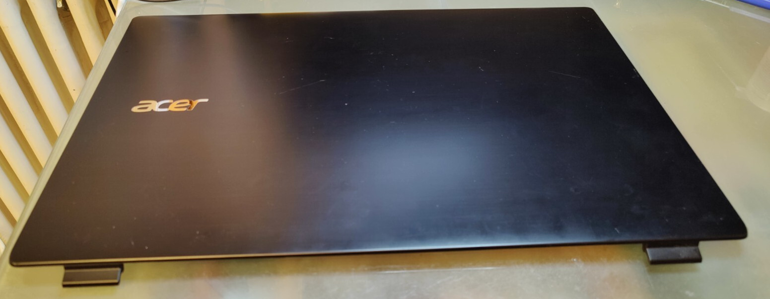 ACER 17 17,3 ” E5-721 E5-771 E5-731 ES1-711 SCOCCA DISPLAY COVER LCD EAZYW003010