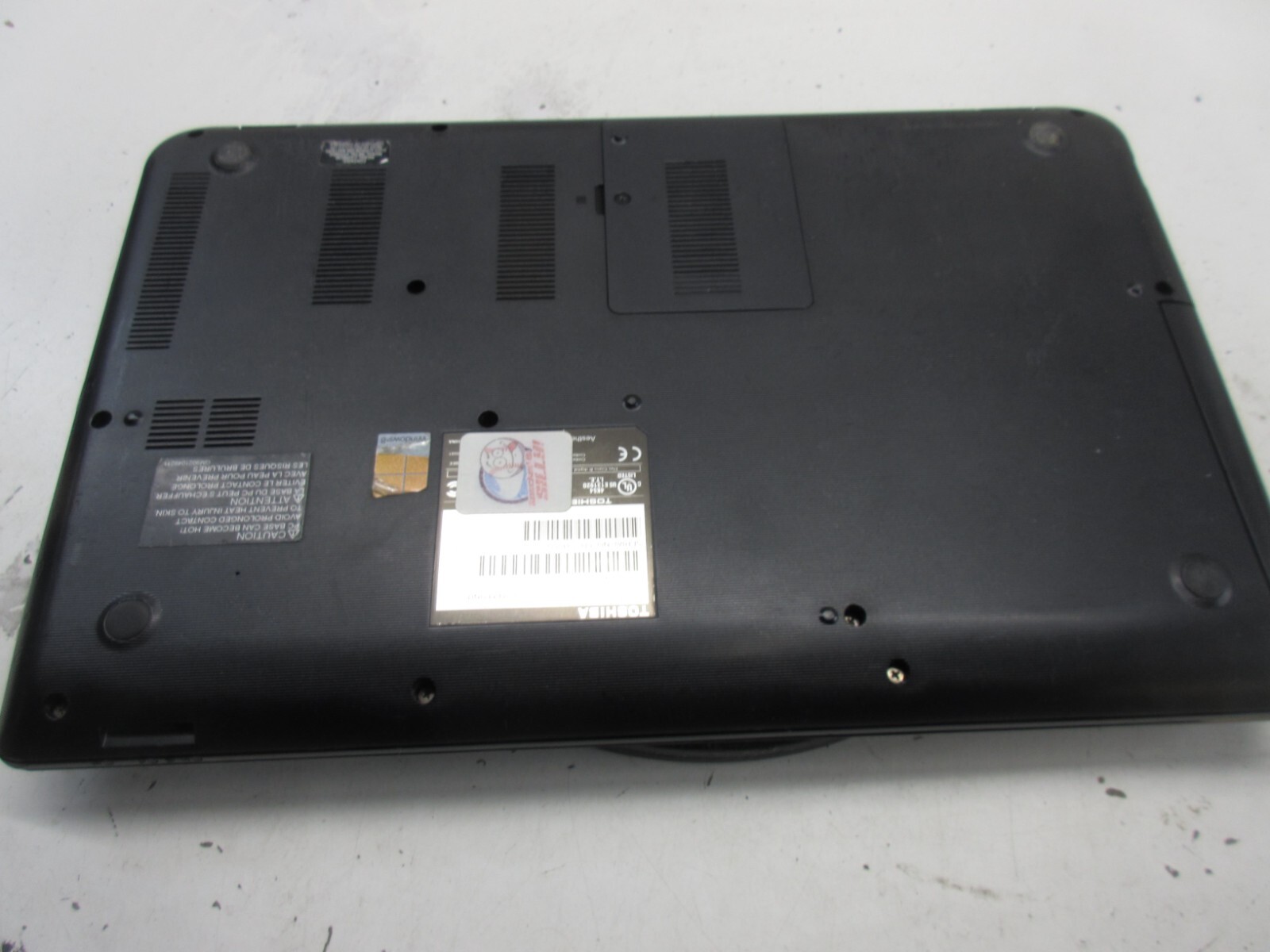 Toshiba Satellite L55-A5299 Intel Core i7-4700MQ 2.40GHz 8GB NO HDD No Batt