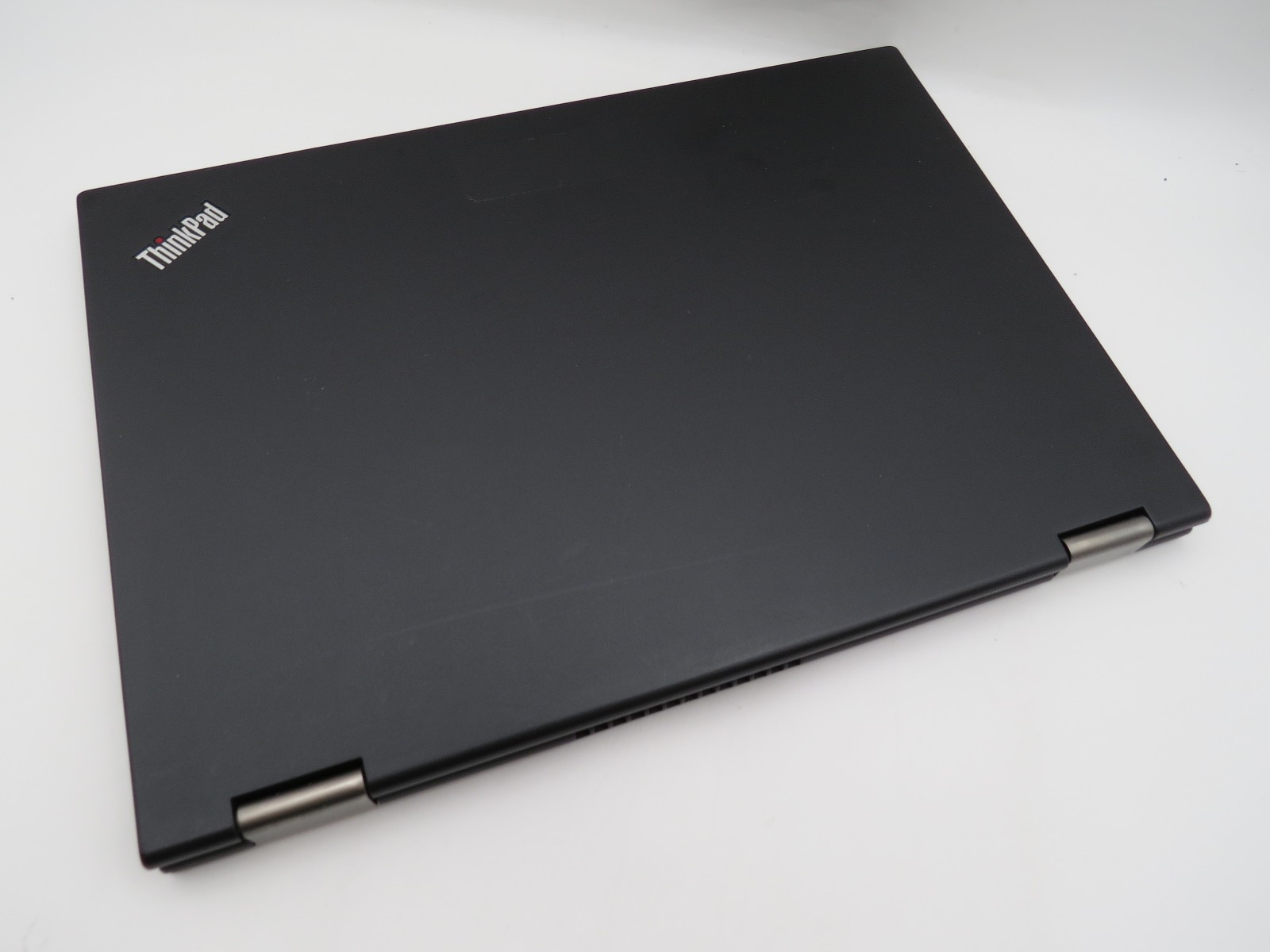 Lenovo ThinkPad X380 Yoga i5-8250U @ 1.6GHz 8GB / 256GB No OS/AC *REPAIR*