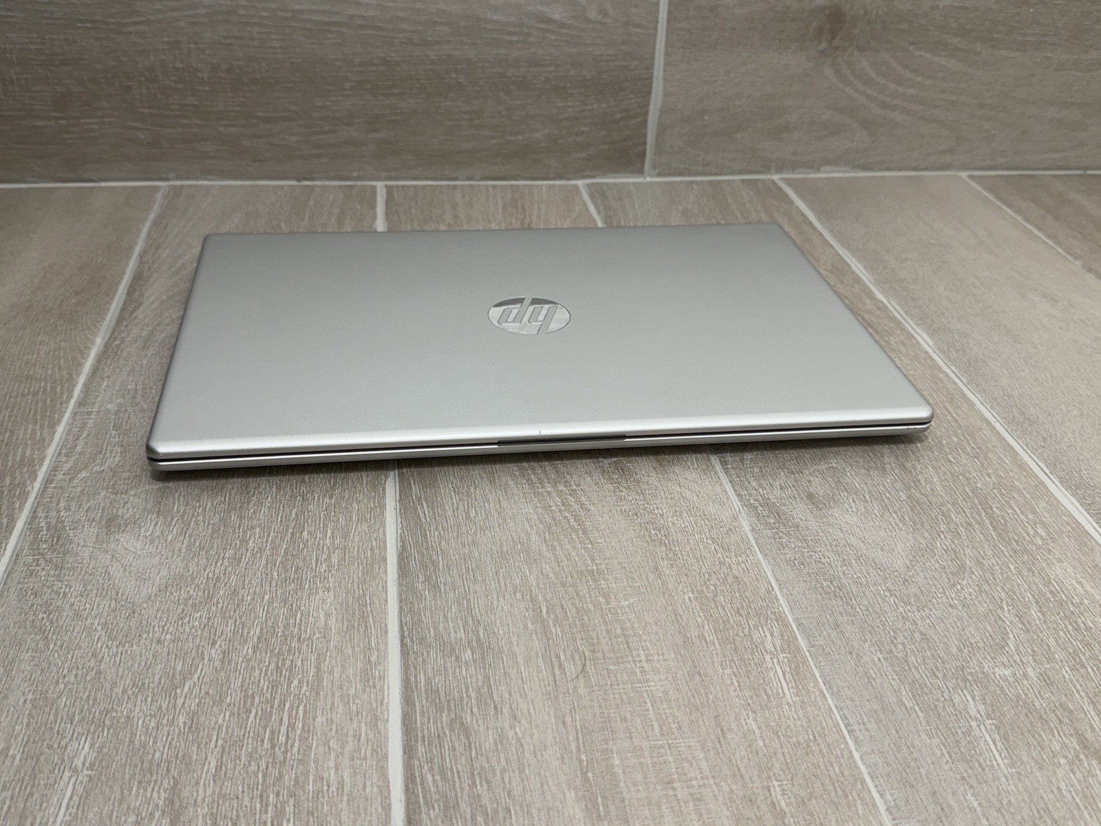 HP Laptop 15-FD0182WM 15.6″ Core i7-1355U 16GB RAM 1TB NVMe SSD Win-11