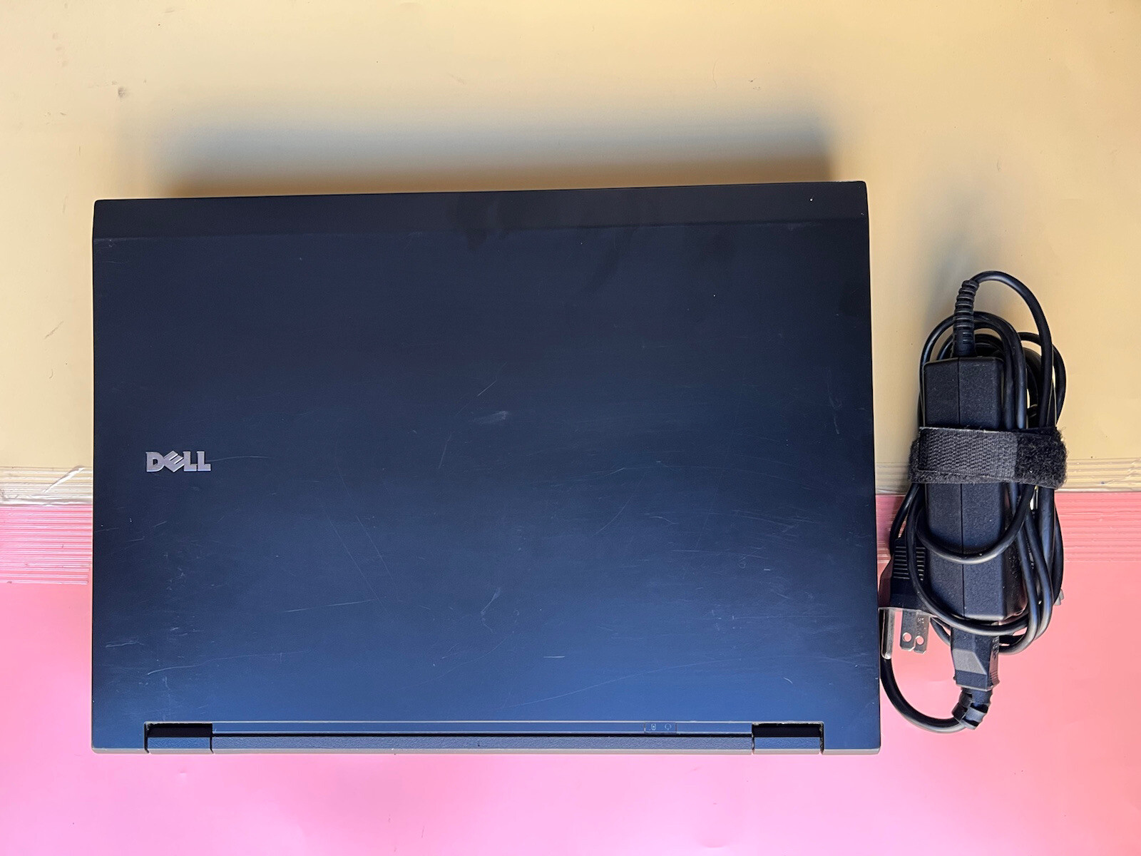 Dell Latitude E5400 14″ Intel Core 2 Duo 2.00GHz 4GB RAM 160GB HDD Phone port