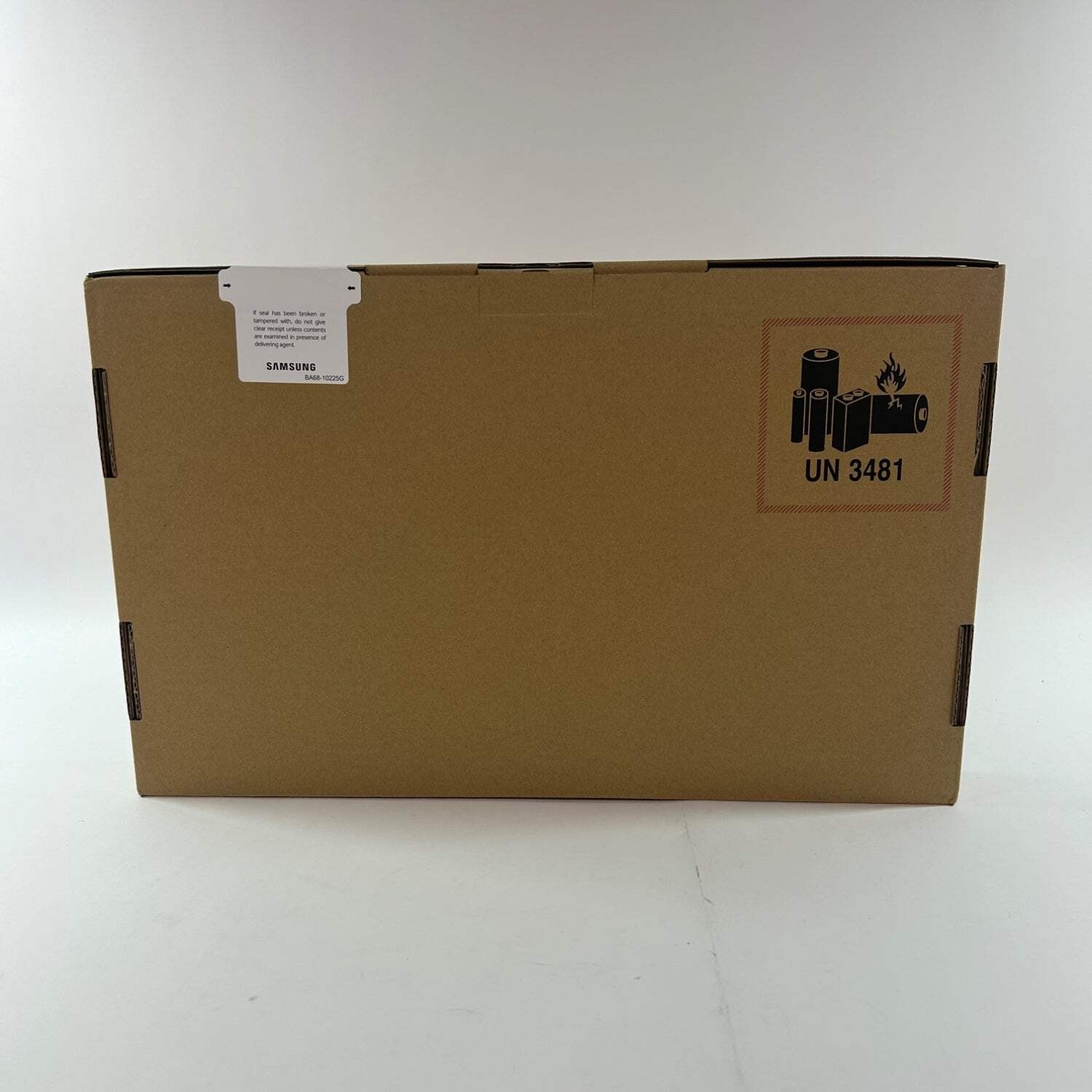 New Samsung Galaxy Book5 Pro NP960XHA 16″ Core Ultra 7 256V 16GB RAM 1TB SSD