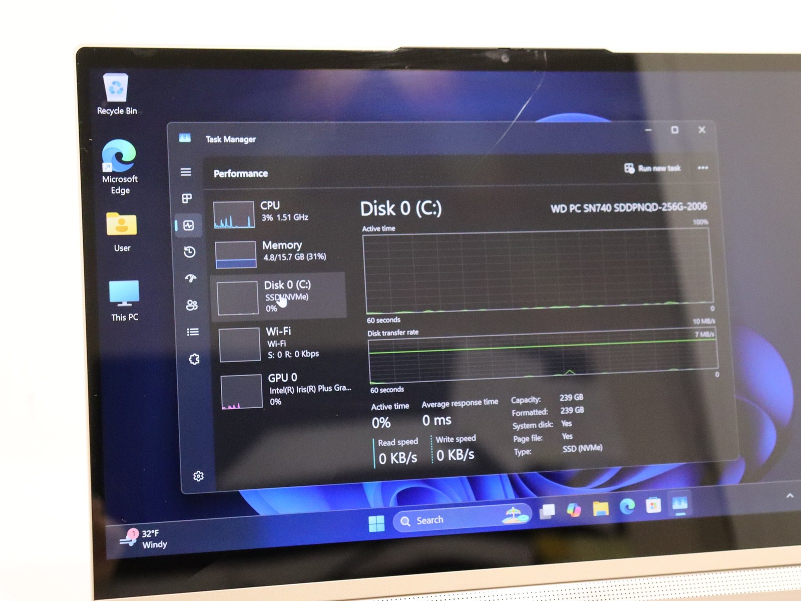 Lenovo Yoga C940 14″ 2-in-1 Core i7-1065G7 16GB 256GB NVMe W11H – AS IS Cracked