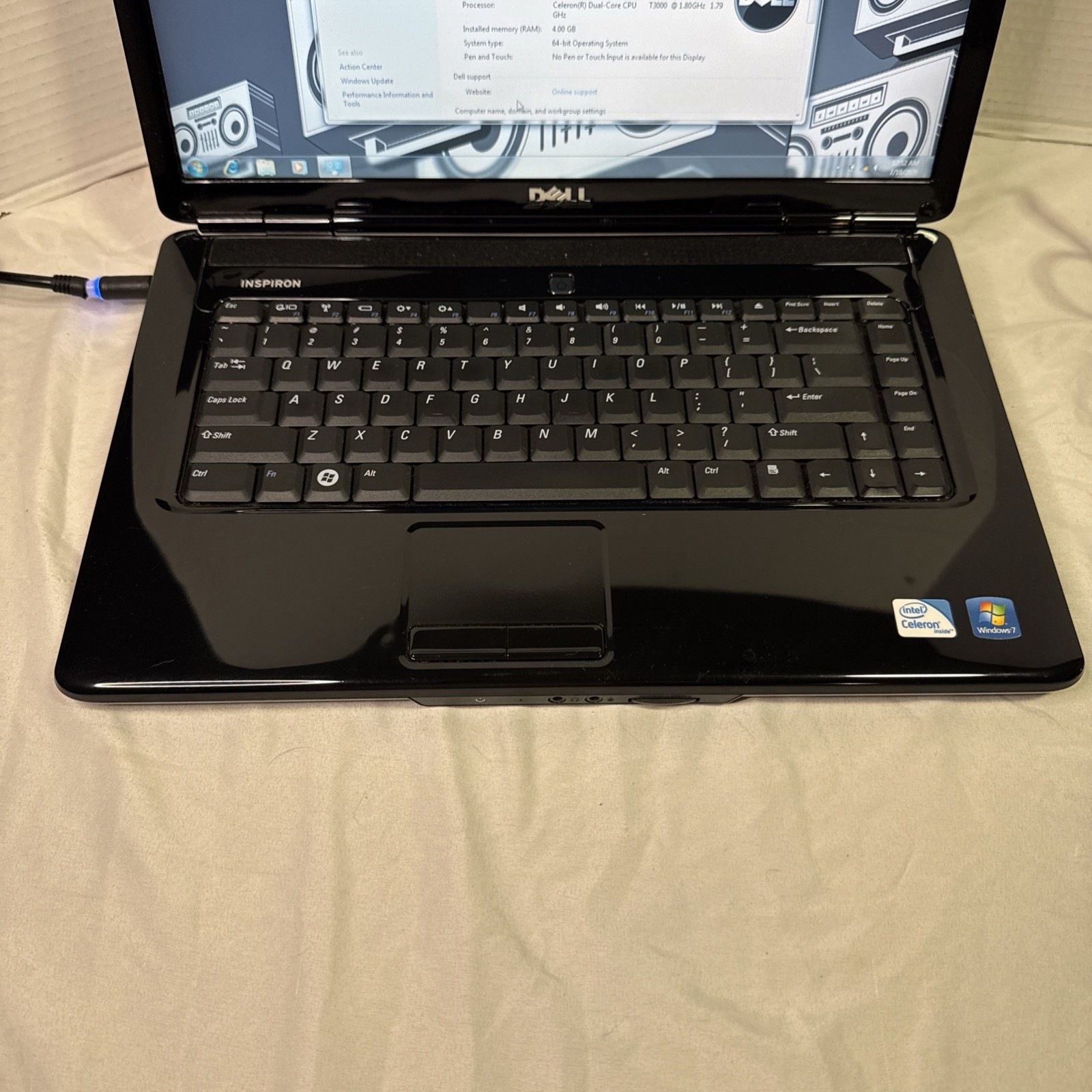 Dell Inspiron 1545 Windows 7 Laptop 500GB HD 4GB RAM Intel Dual Core DVD/CD
