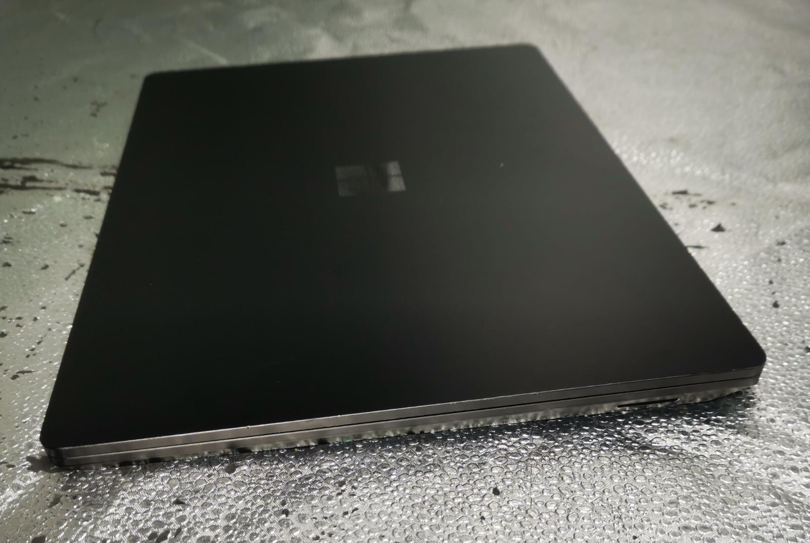 Microsoft Surface Laptop 3 13.5″ 256GB 8G Intel Core i5-1035G7 – 1.20 GHz *READ*