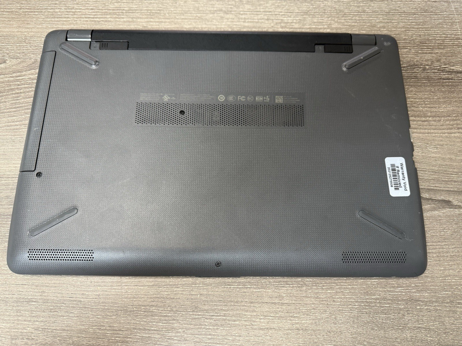HP 255 G6 15.6in 8GB RAM AMD E2-9000e 1.5GHz BAD HARD DRIVE MISSING AS IS