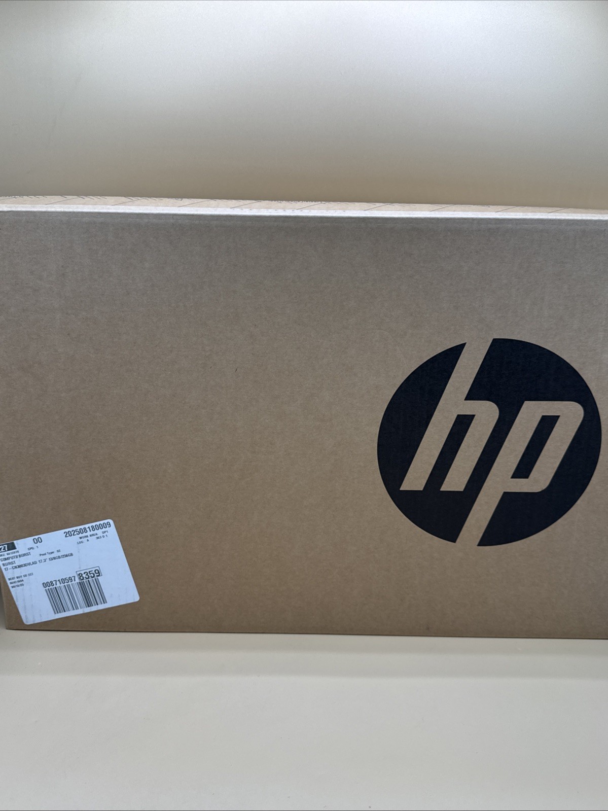 Laptop HP 17-CN3003DX (Intel Core i3-N305 Processor, Windows 11, 8GB DDR4 RAM)
