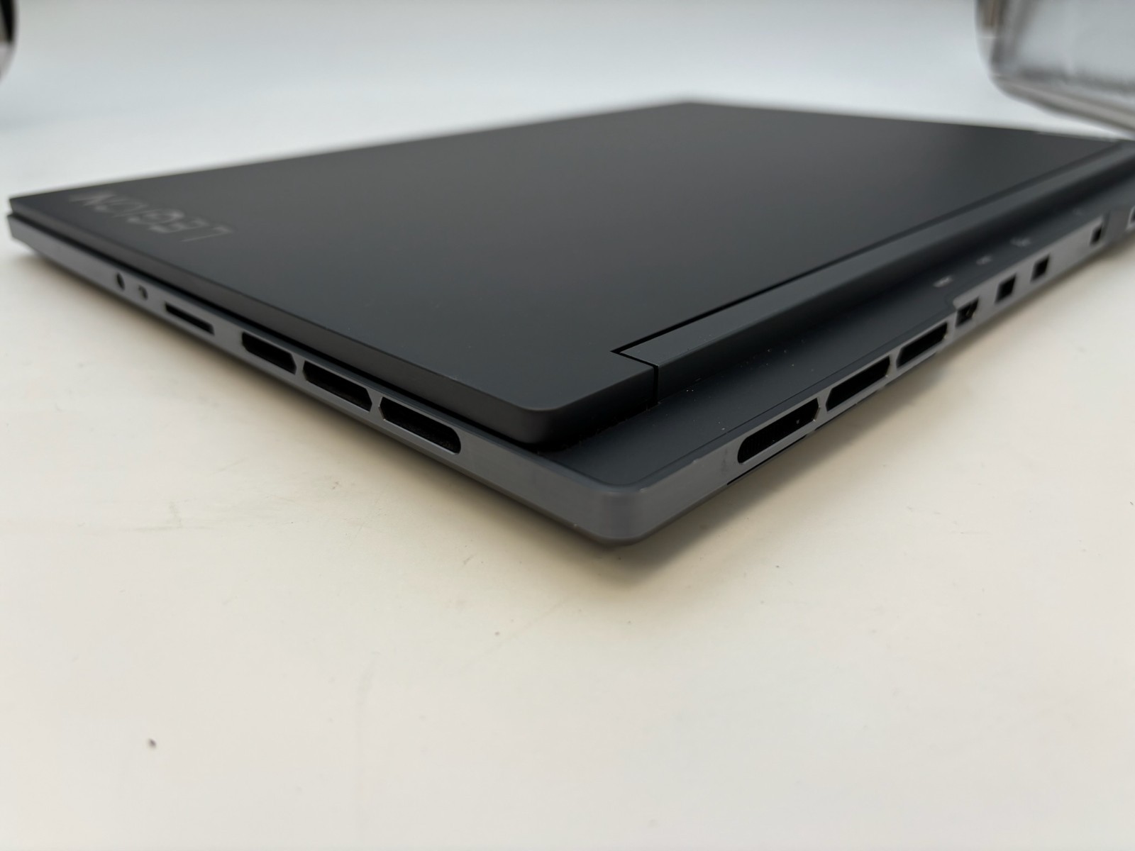 Lenovo Legion Slim 7 16ARHA7 16″ 1 TB SSD 16 GB RAM Ryzen 9 6900HX RX 6800S