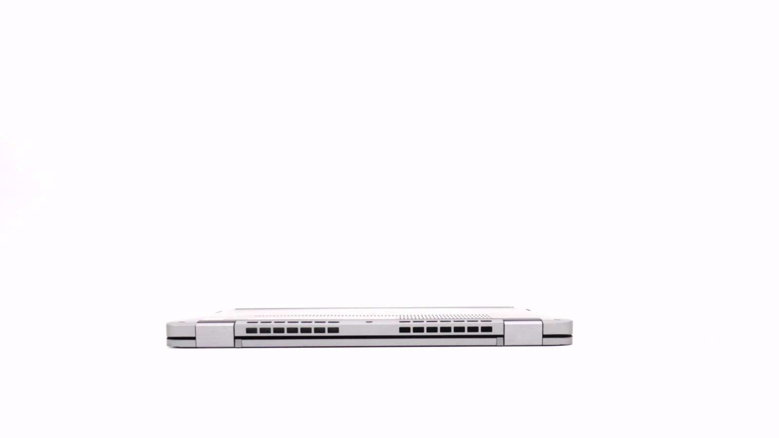 Dell Latitude 5330 13″ i7-1265u 16GB 512GB – Good