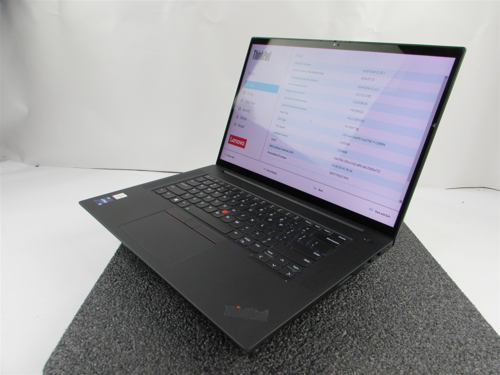LENOVO THINKPAD P1 (GEN 5) 4K TOUCH I7-12800H 512GB 16GB RAM RTX A1000 WIN 11