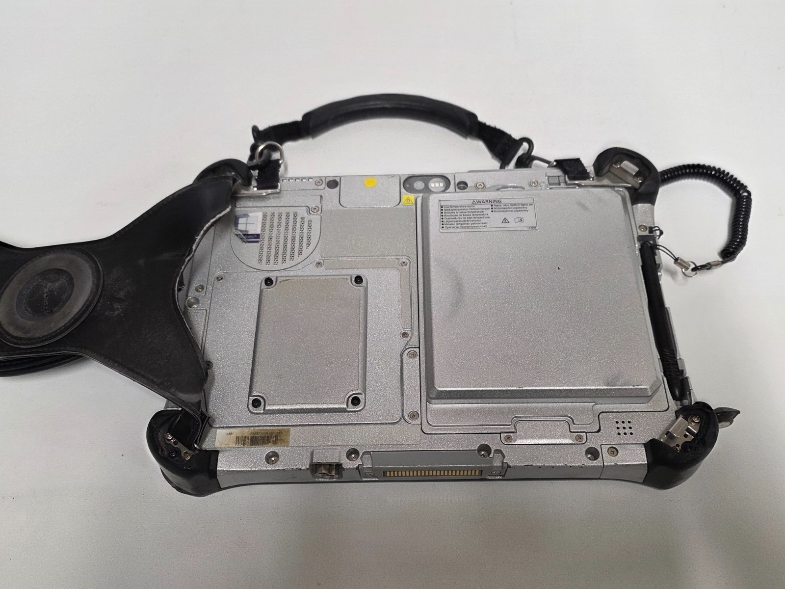 PANASONIC TOUGHBOOK FZ-G1 MK5 10.1″ WUXGA i5-7300U 256GB SSD 8GB GPS HDMI LTE