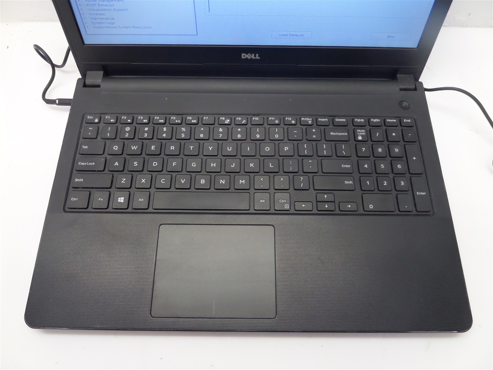 Dell Vostro 3558 15″ Laptop w/ i3-4005U 1.7GHz CPU 4GB RAM – No HDD/OS
