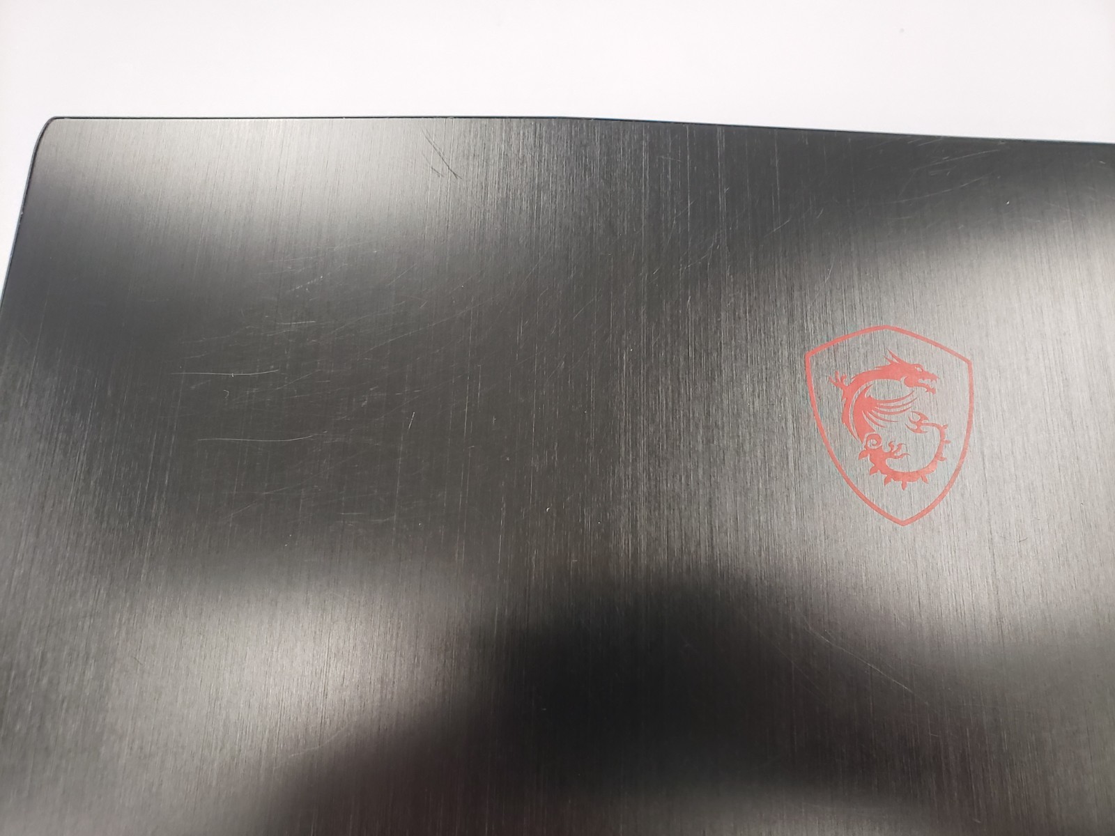 (82890-1) MSI MS-16R5 Gaming Laptop