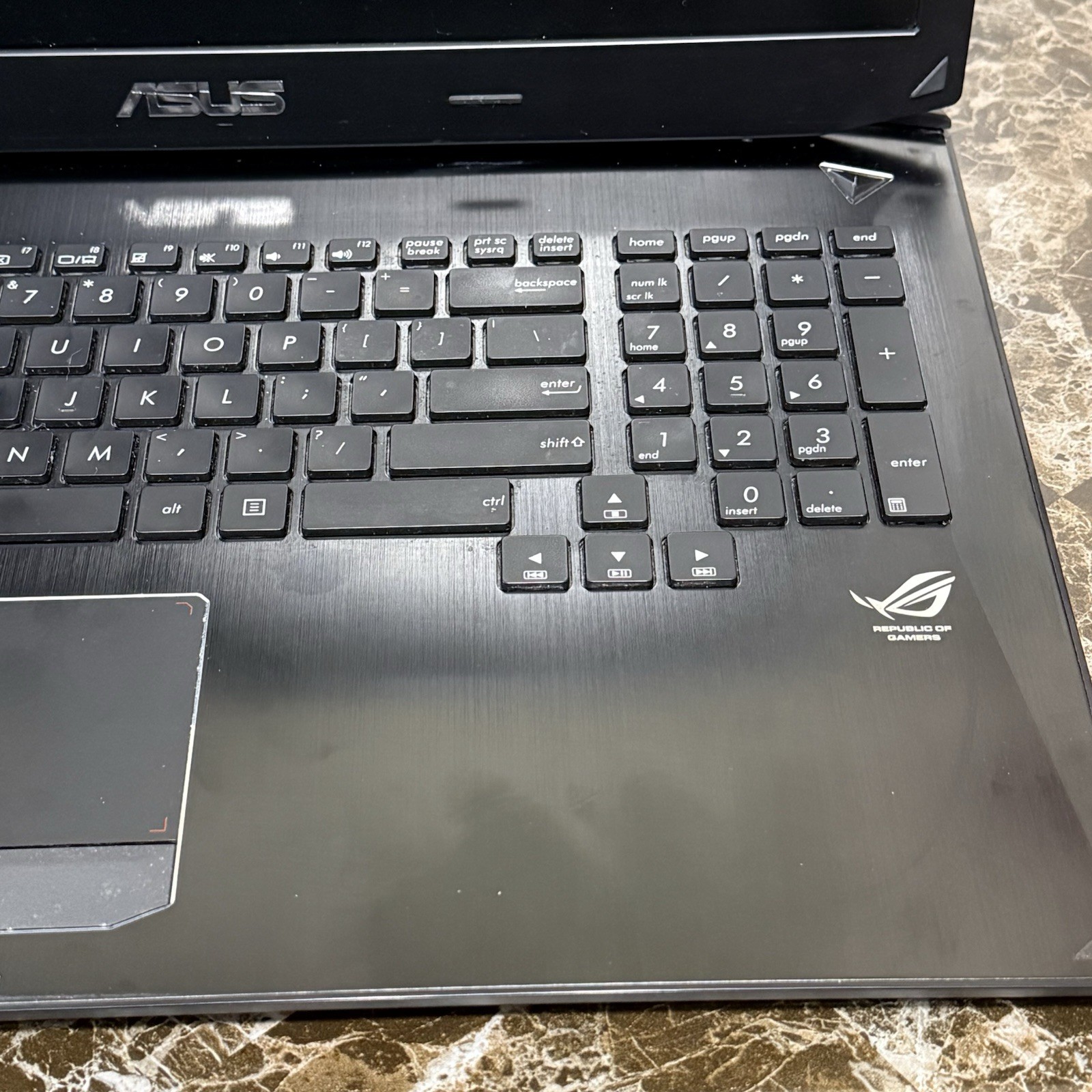 ASUS Republic of Gamers G750JM-DS71 17.3 inch Laptop – UNTESTED – As Is