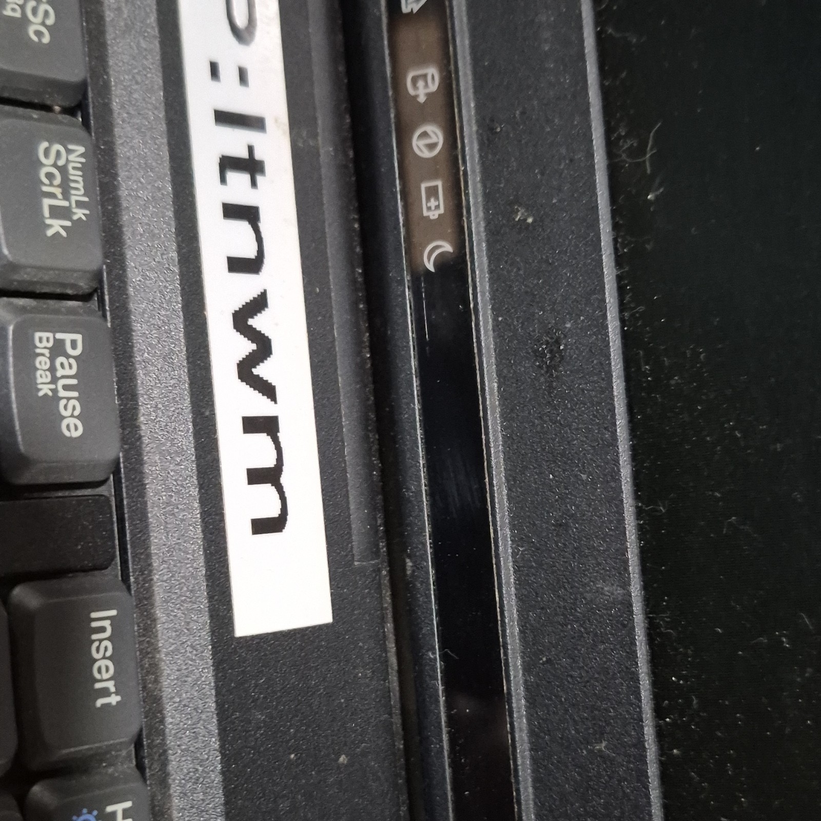 IBM ThinkPad T40 14in Intel Centrino Windows XP Wi-Fi Notebook Laptop
