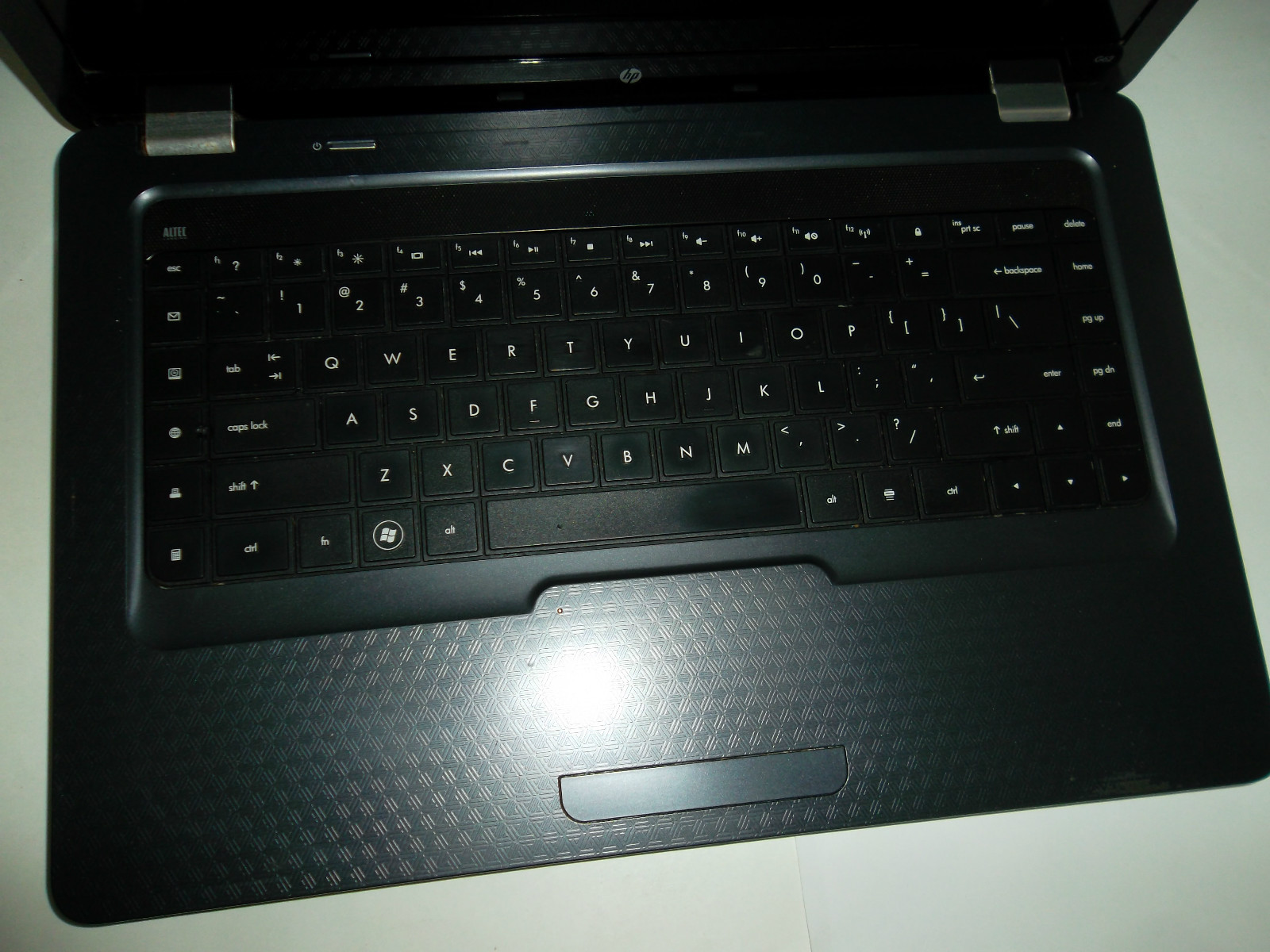 HP G62-340US 15.6″ AMD Athlon II DC 2.2GHz 2GB Wi-Fi WebCam DVD±RW XH066UA#ABA
