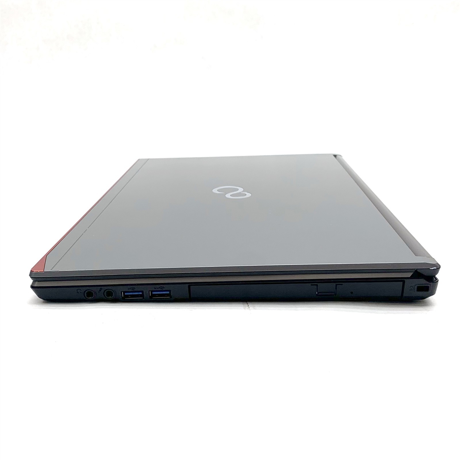 Fujitsu Lifebook E756 15″ Intel i7-6600U 2.60GHz 8GB 240GB SSD Win11 Dark Screen